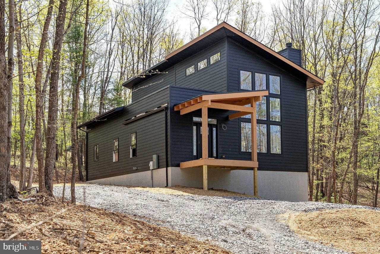 88 Mallard Dr photo 2