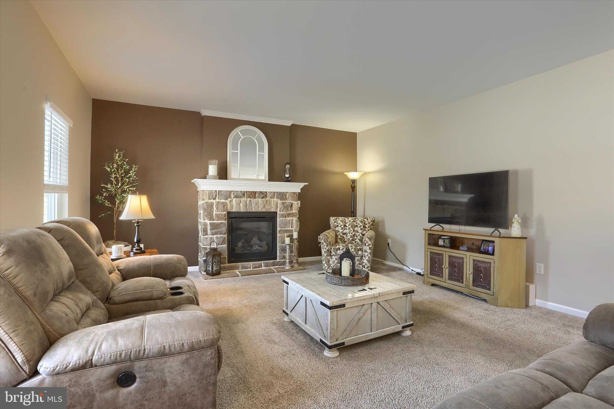 1520 Zestar Dr photo 12