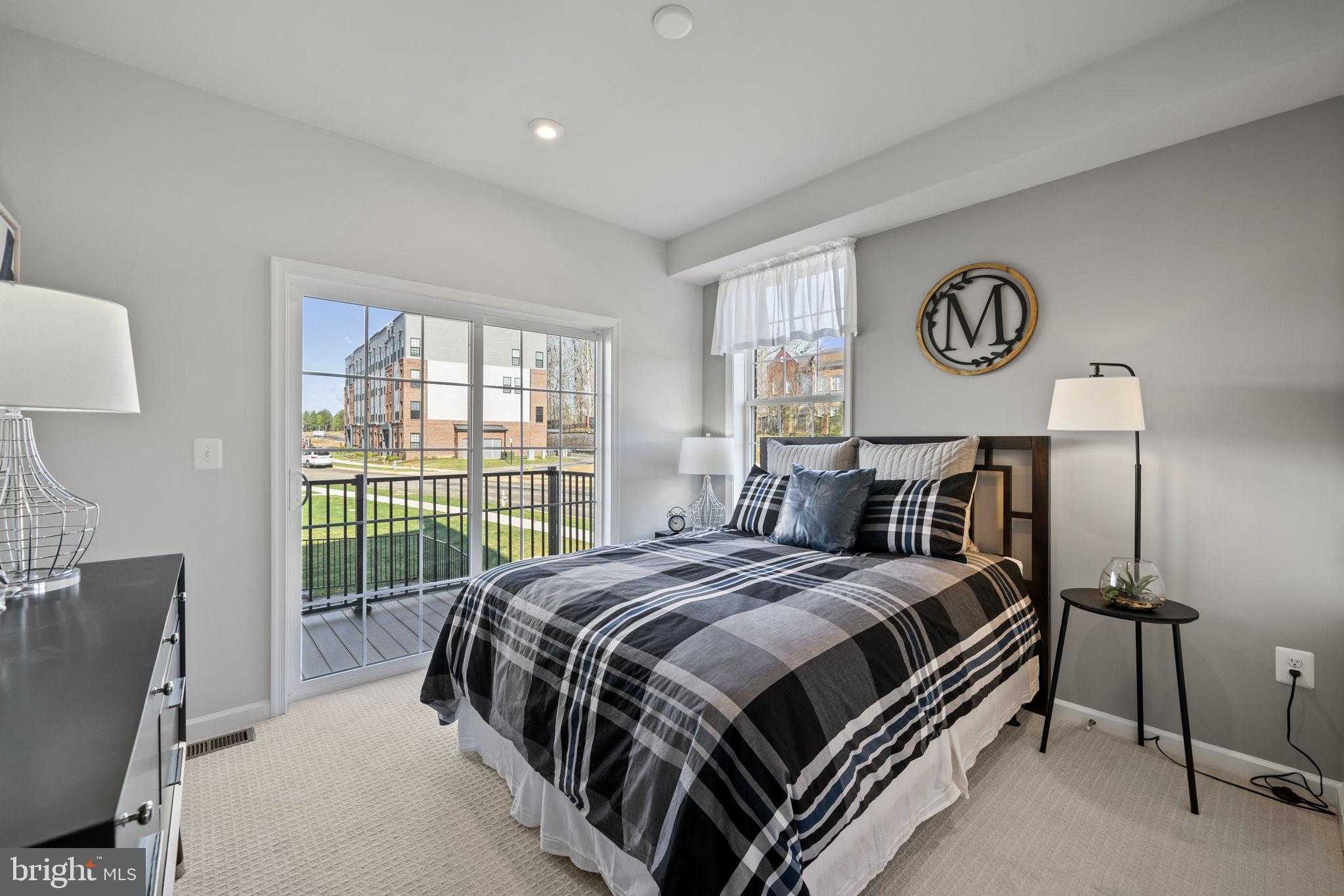 907A Glasgow Ln photo 22