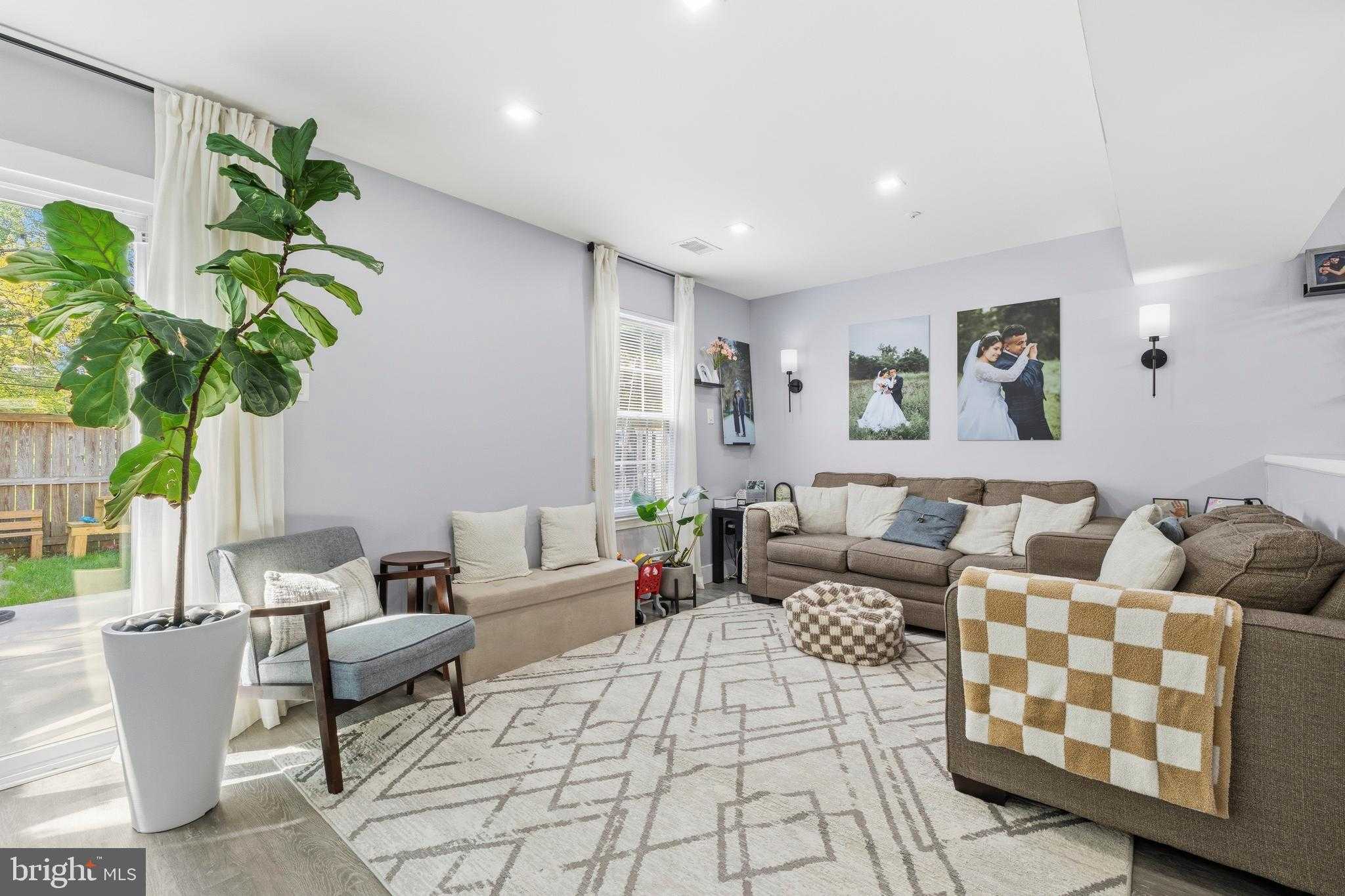 1801 Cedarwood CT photo 28