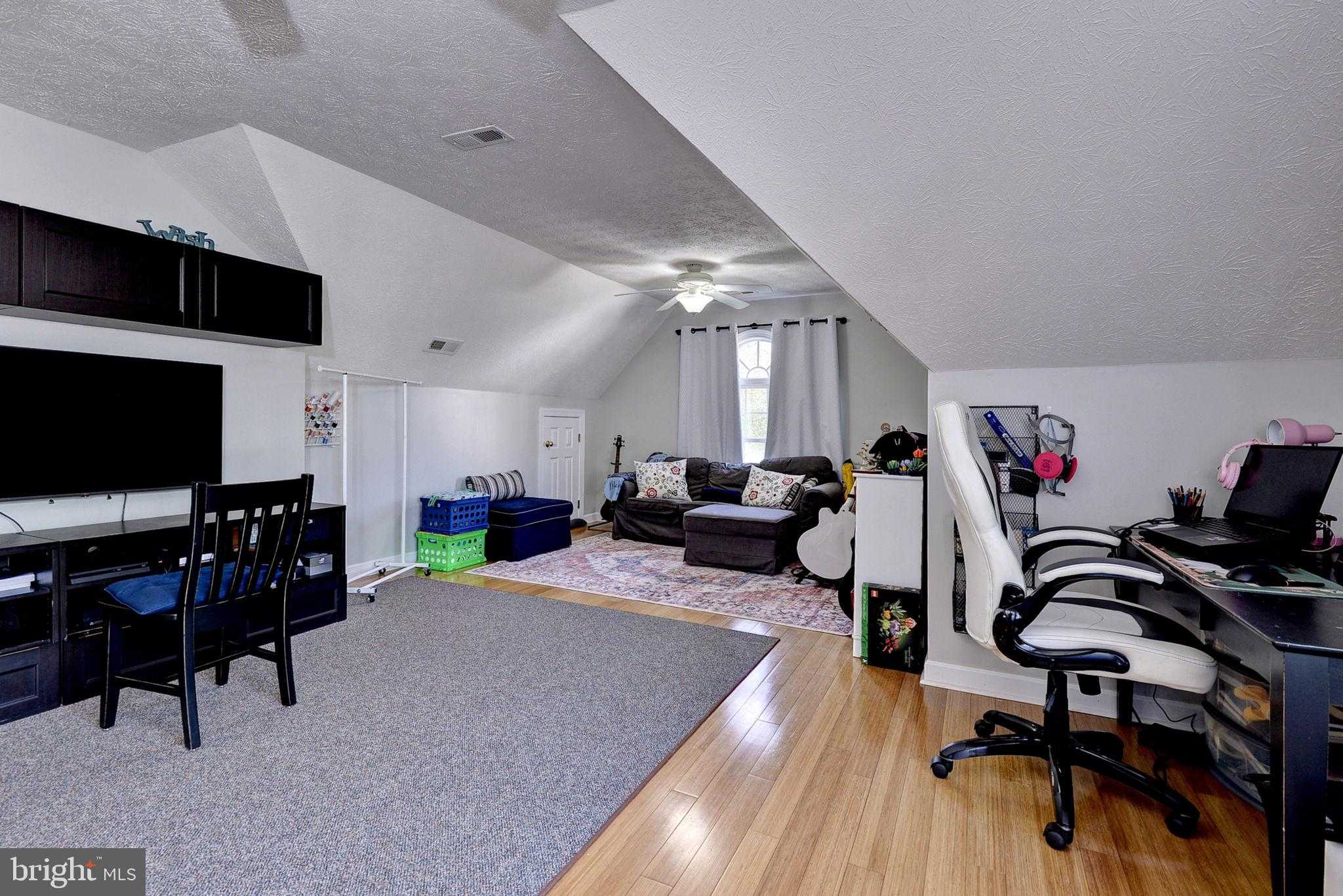 8415 Down Patrick Way photo 33