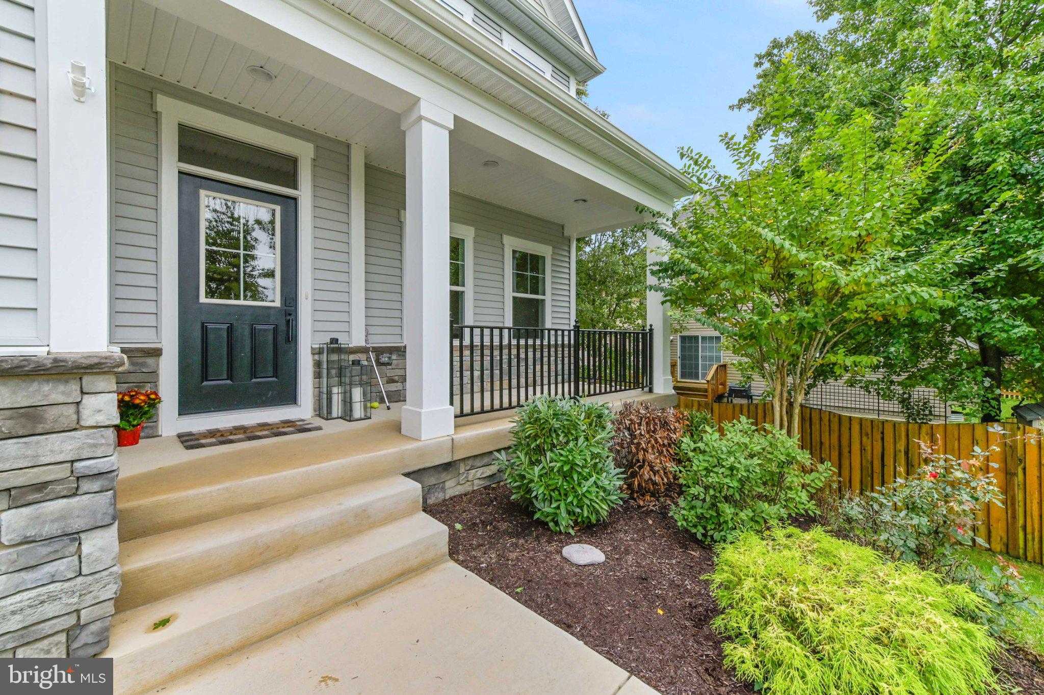 6310 Winters Ln photo 4