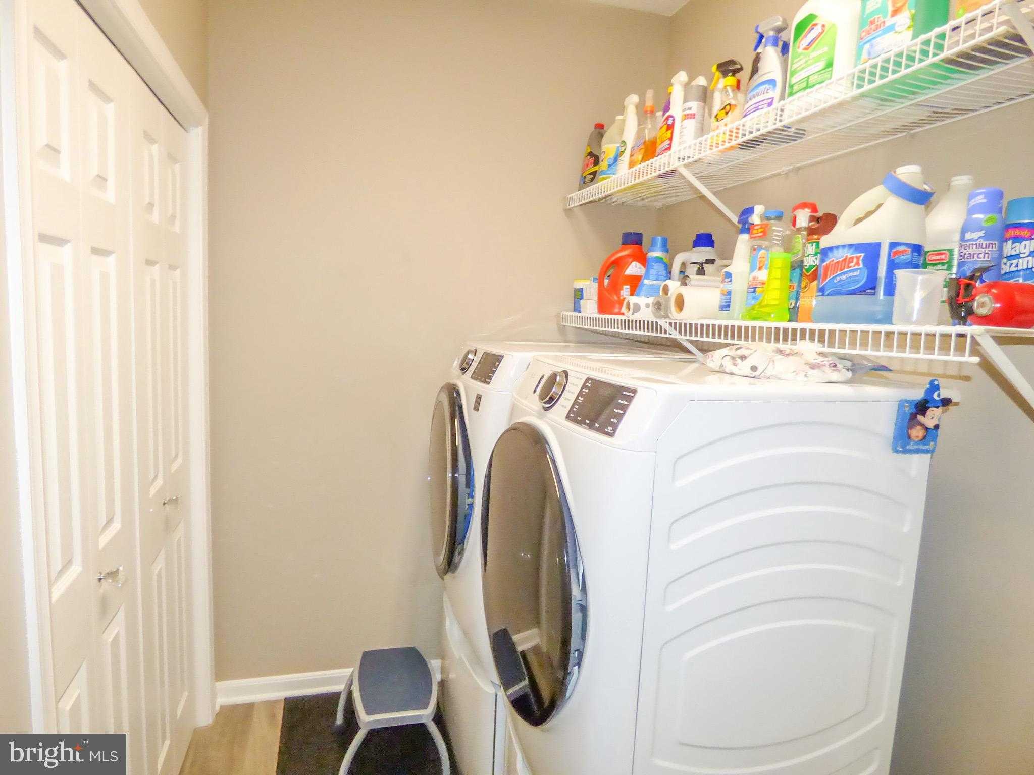 1742 Stone Hill Dr photo 27