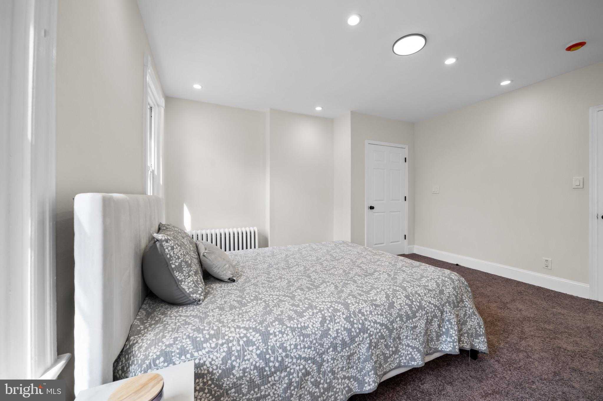 7608 Chelwynde Ave photo 13