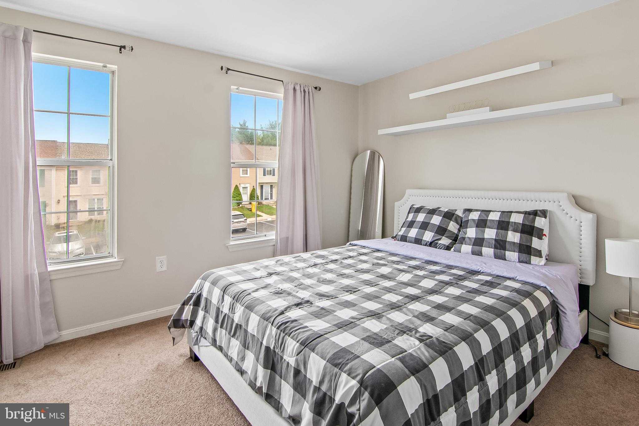 549 Dahlgreen Rd photo 16