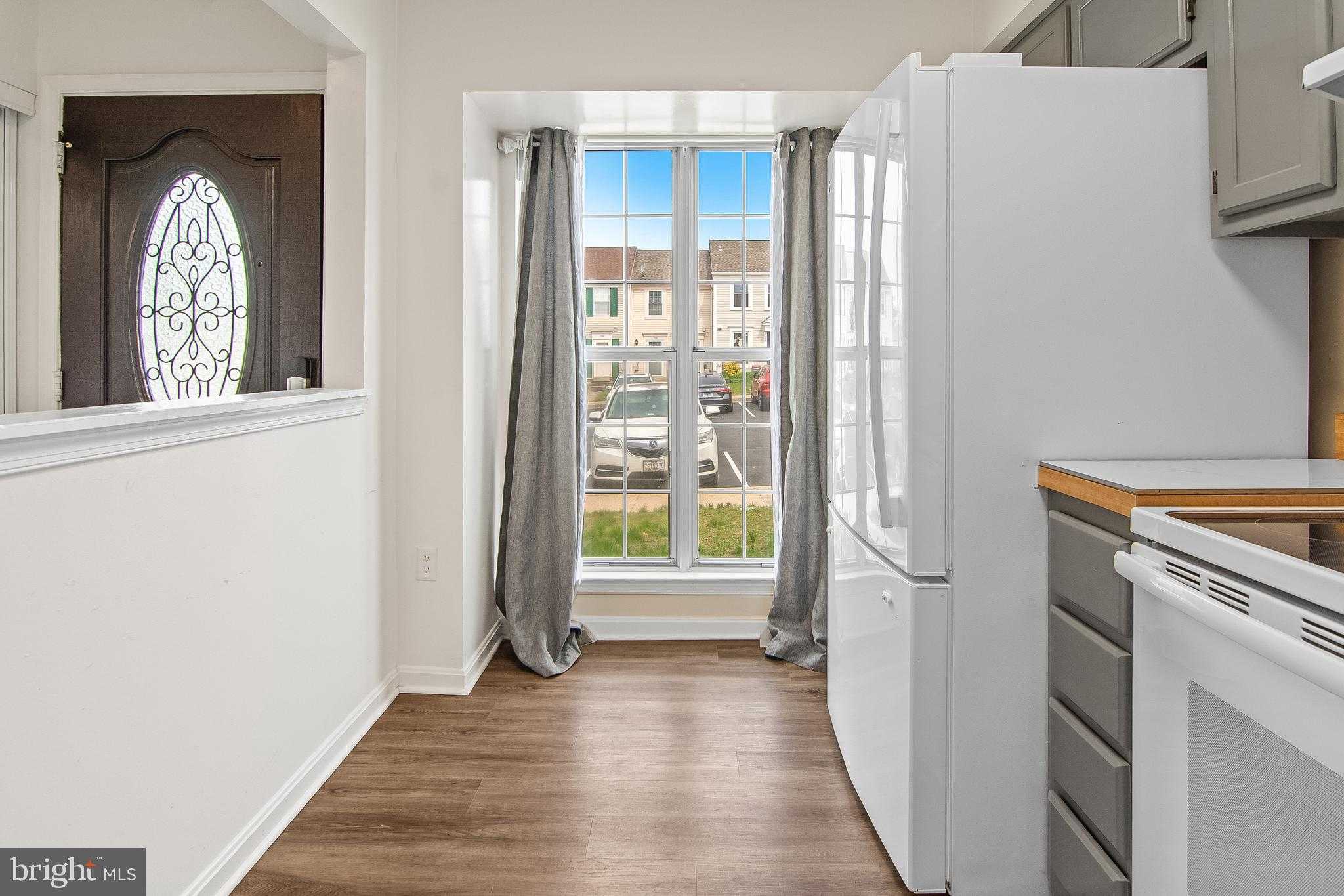 549 Dahlgreen Rd photo 6