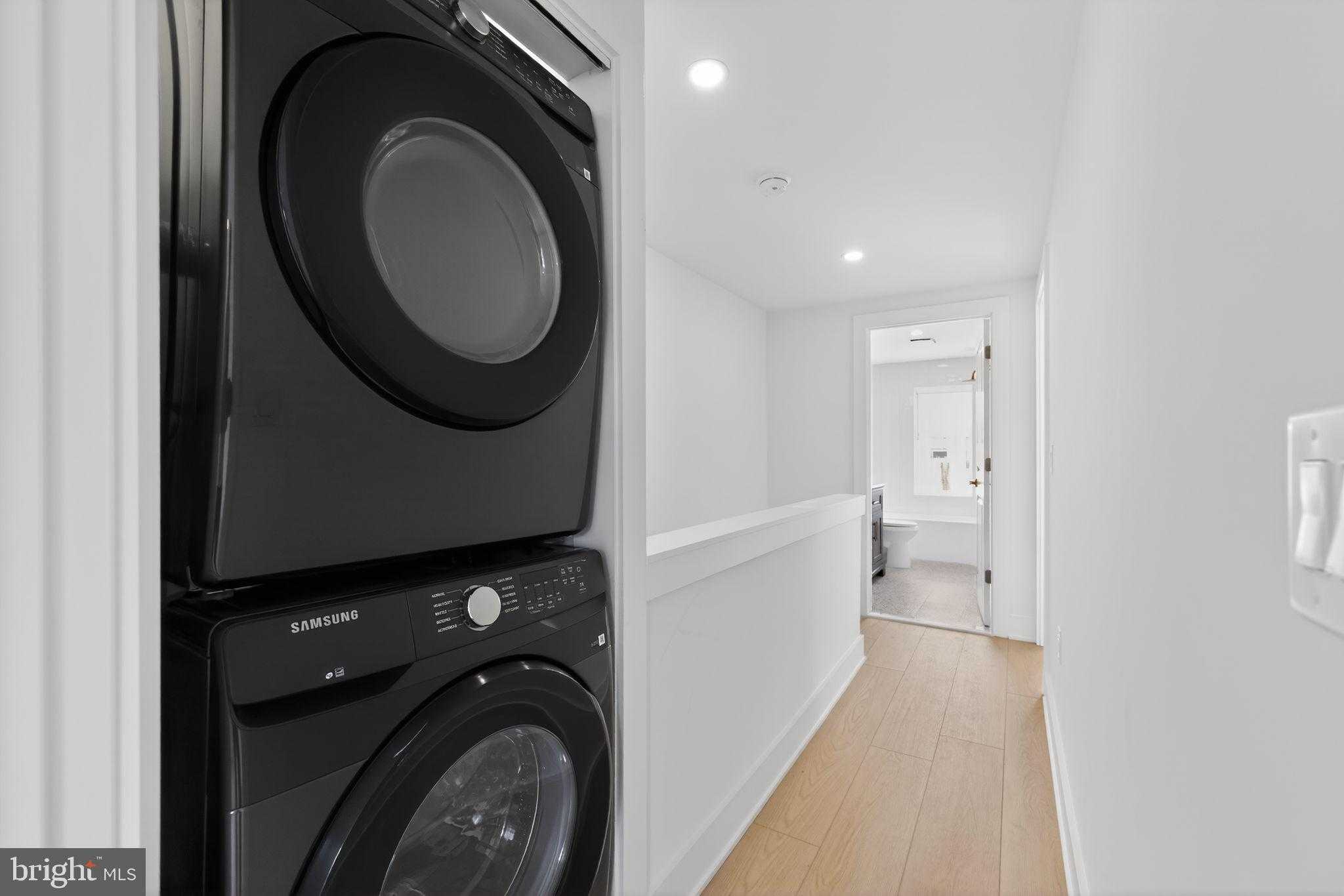 2033 S Mildred St photo 14