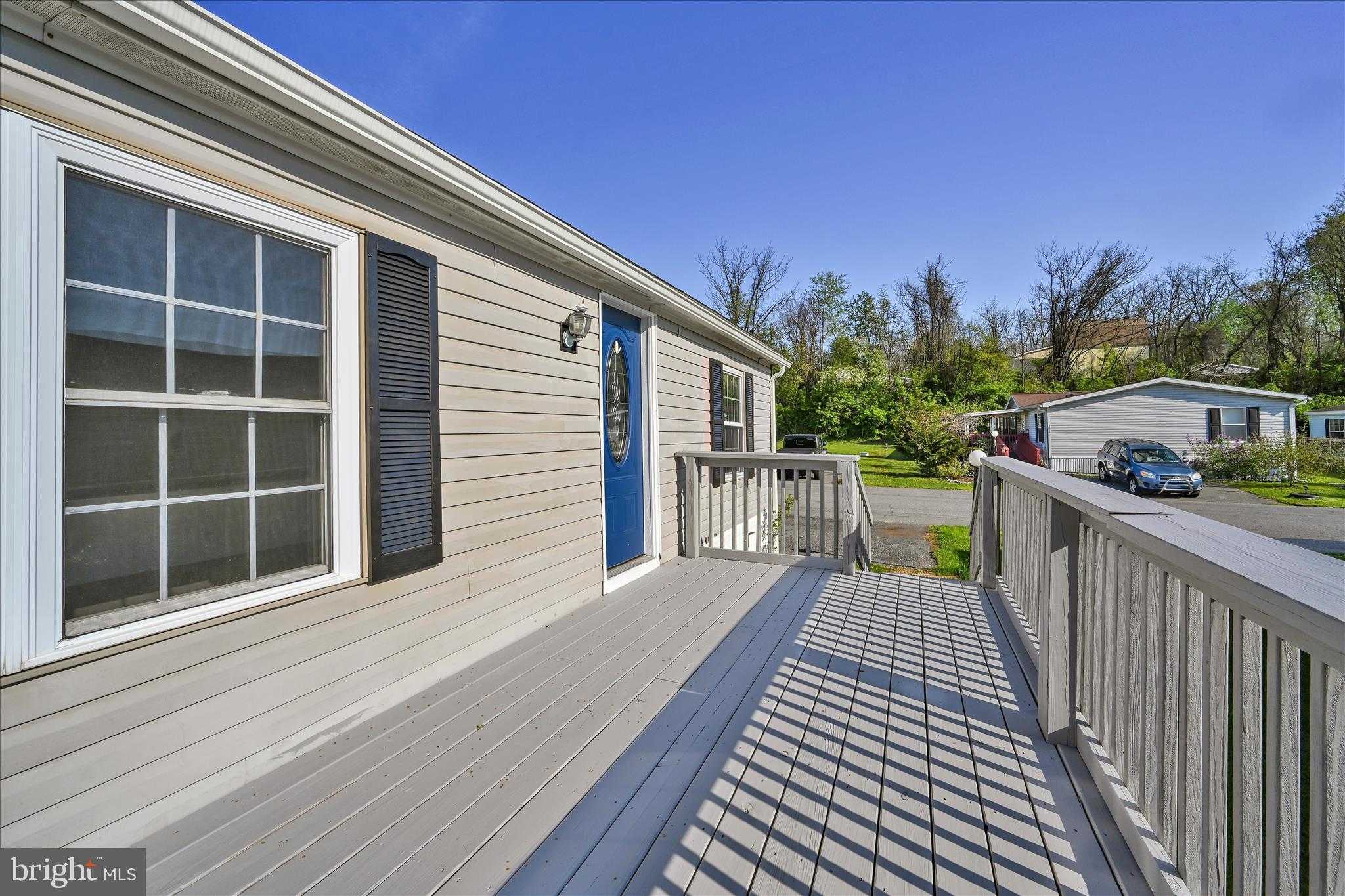 107 White Pine Ave photo 5