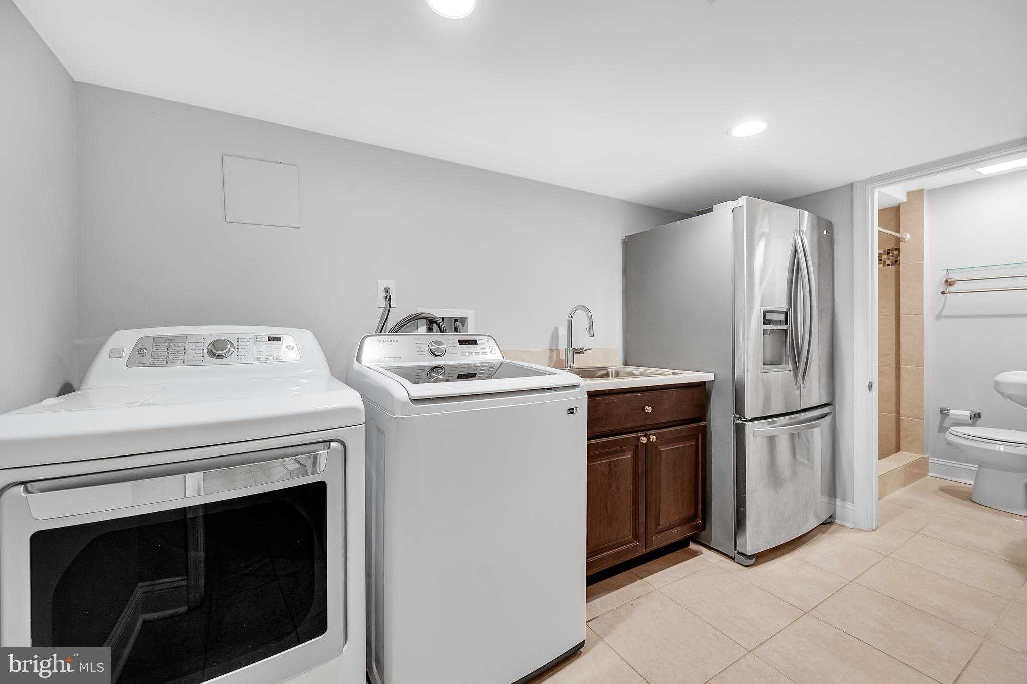 9709 Connecticut Ave photo 31