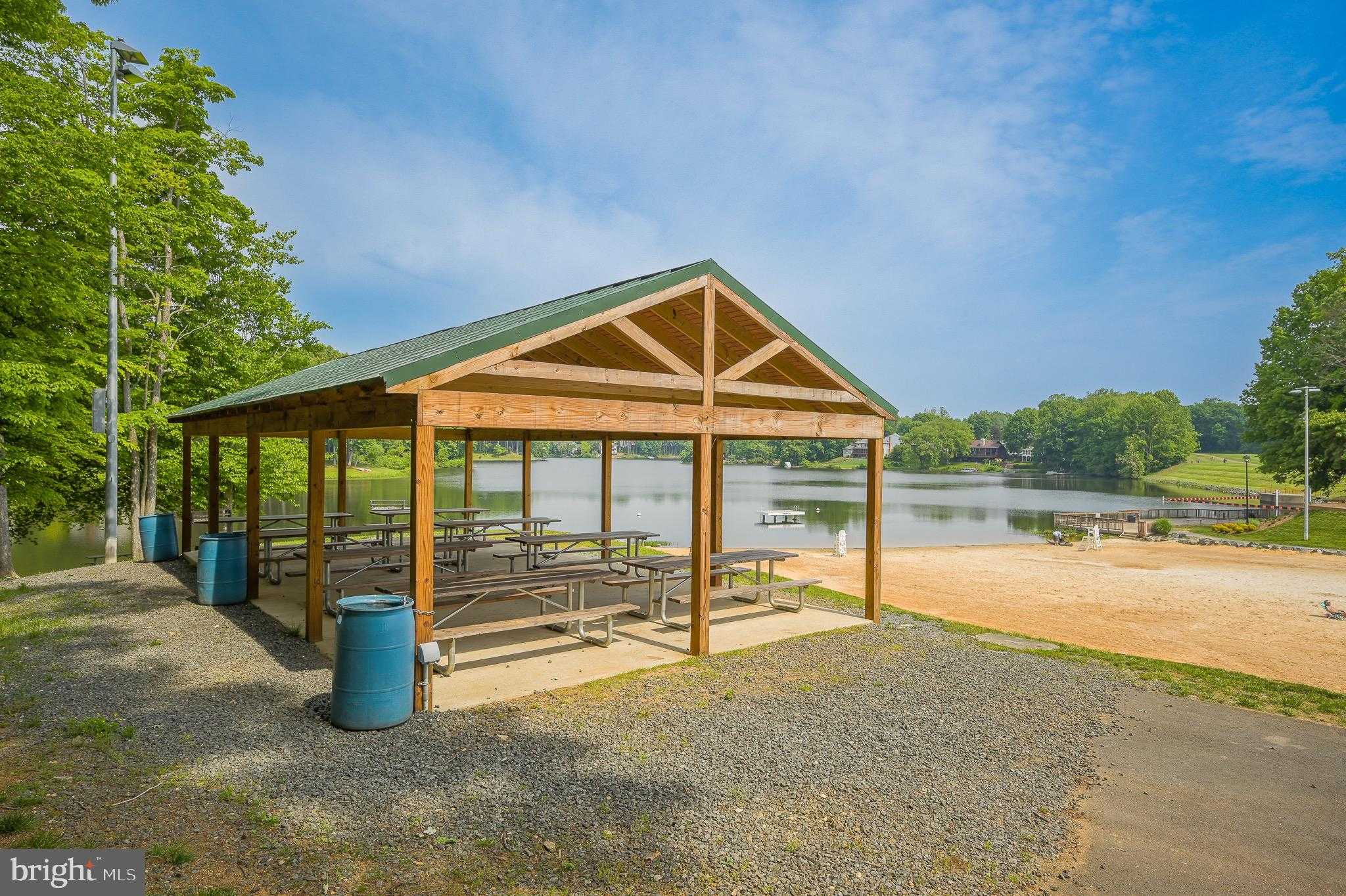 15009 Woodglen CT photo 6