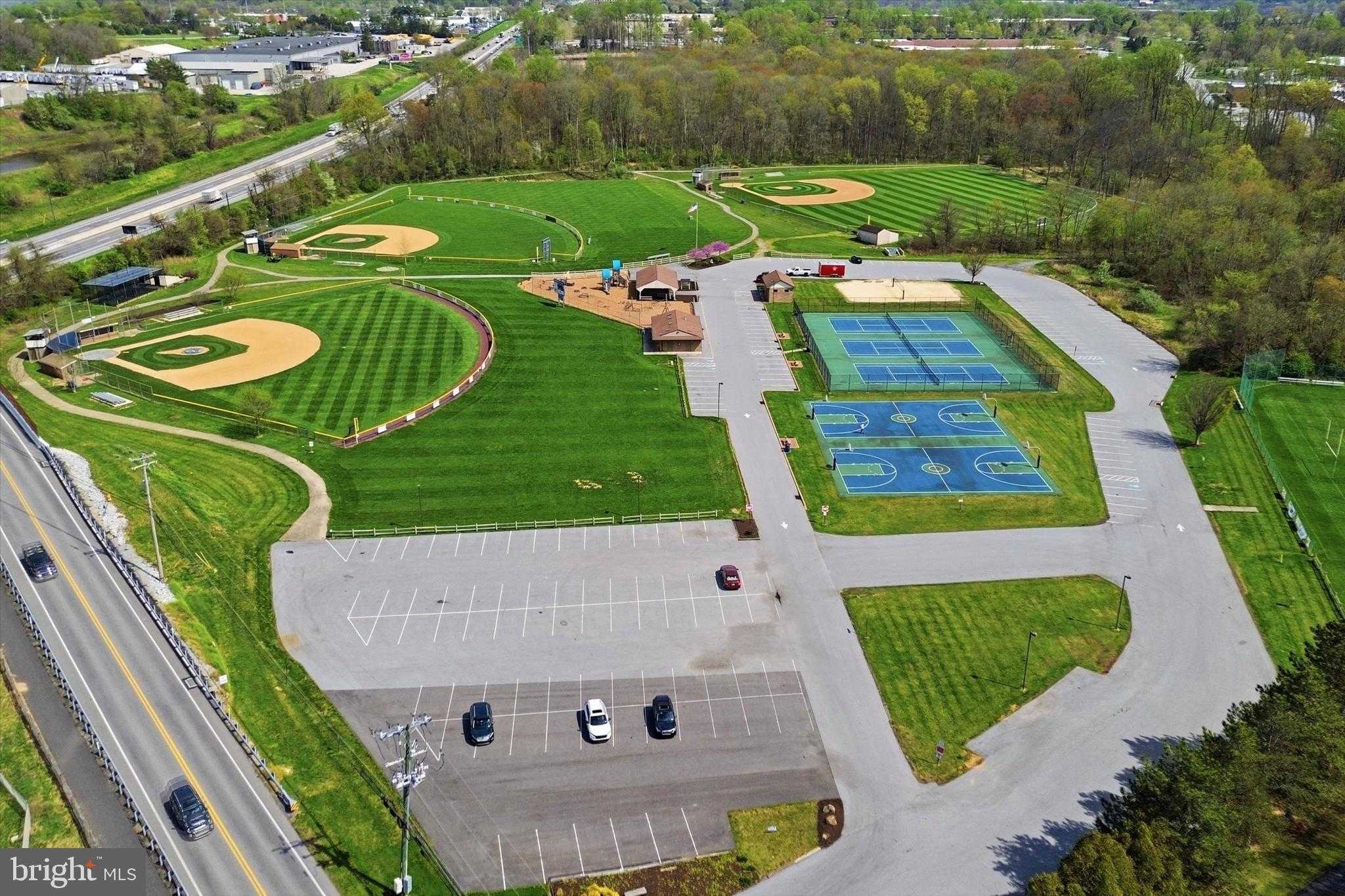 351 Moore Rd photo 39