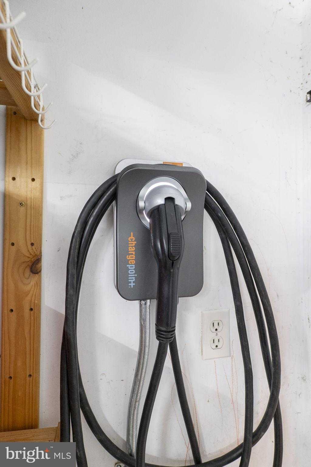 7622 Ashton Valley Way photo 42