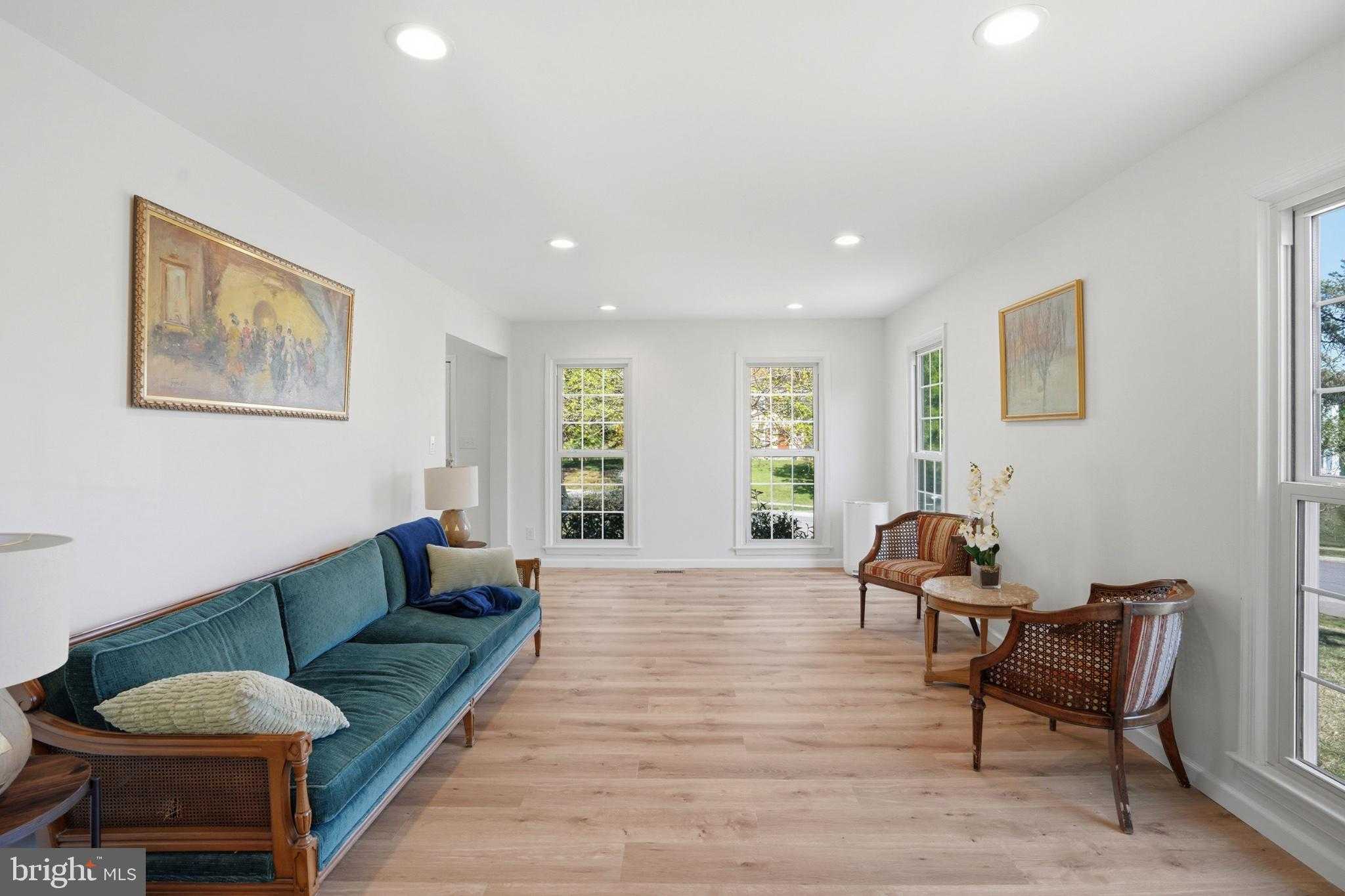 803 Hallyard CT SE photo 12