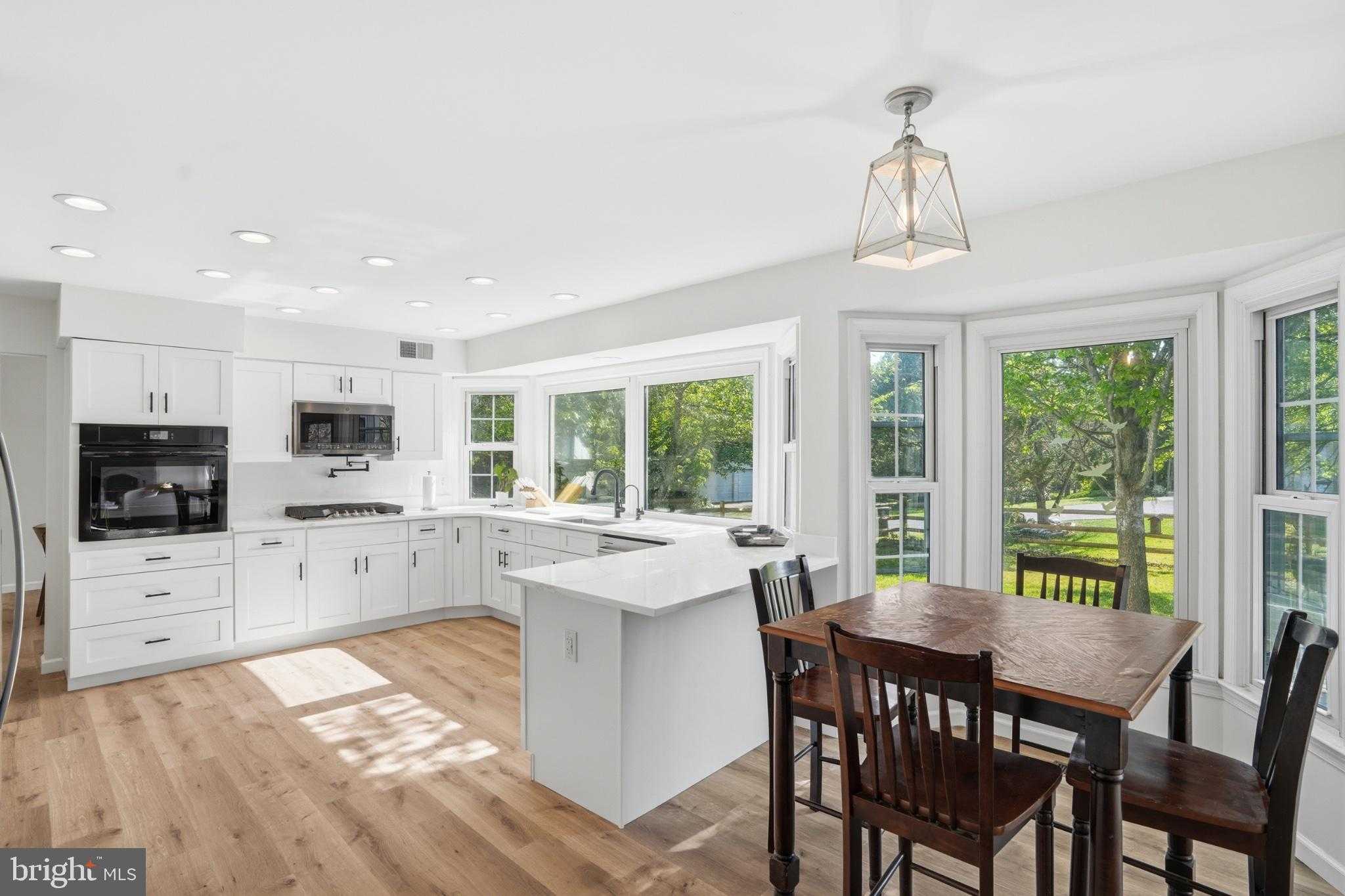 803 Hallyard CT SE photo 23