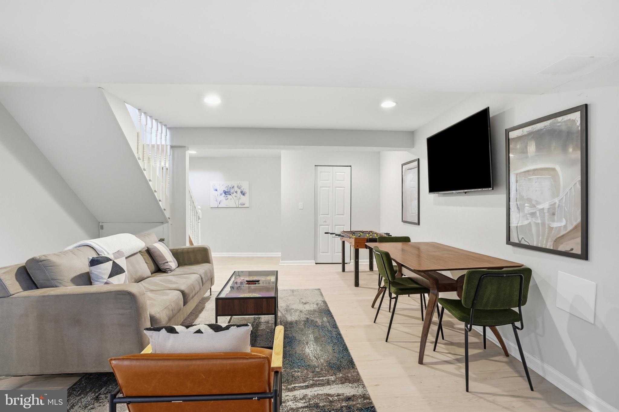 803 Hallyard CT SE photo 30