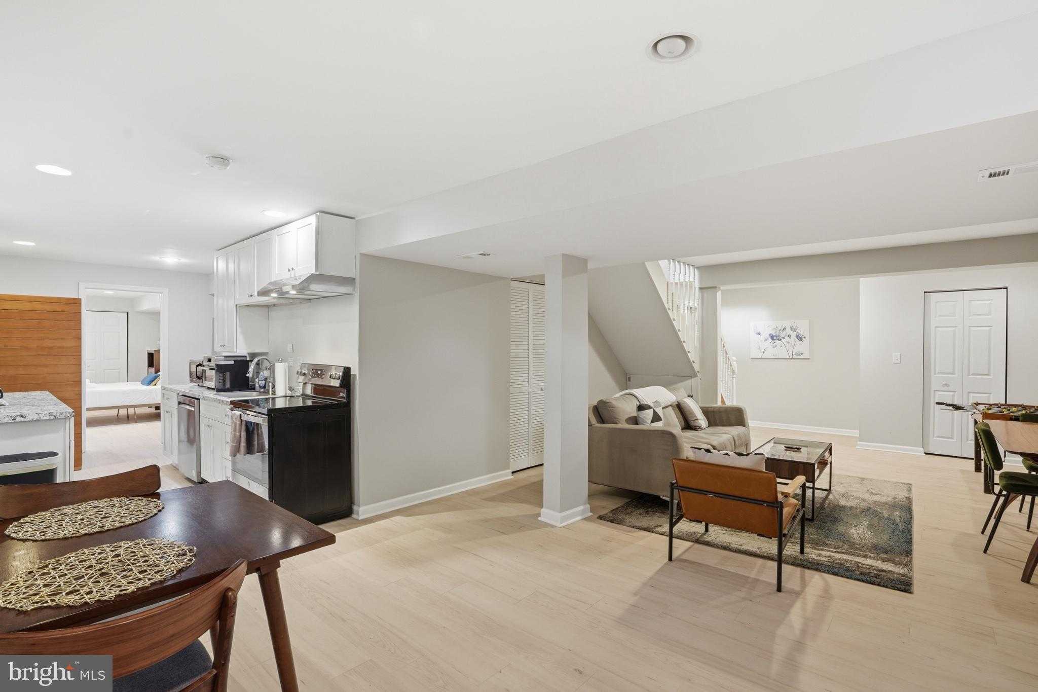 803 Hallyard CT SE photo 39