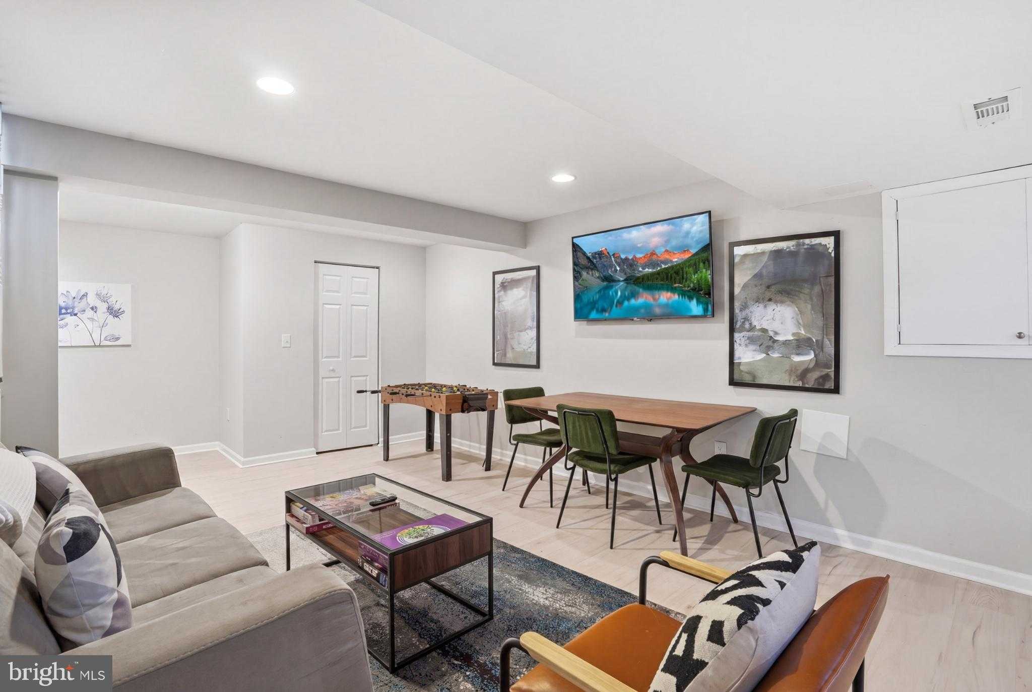 803 Hallyard CT SE photo 42