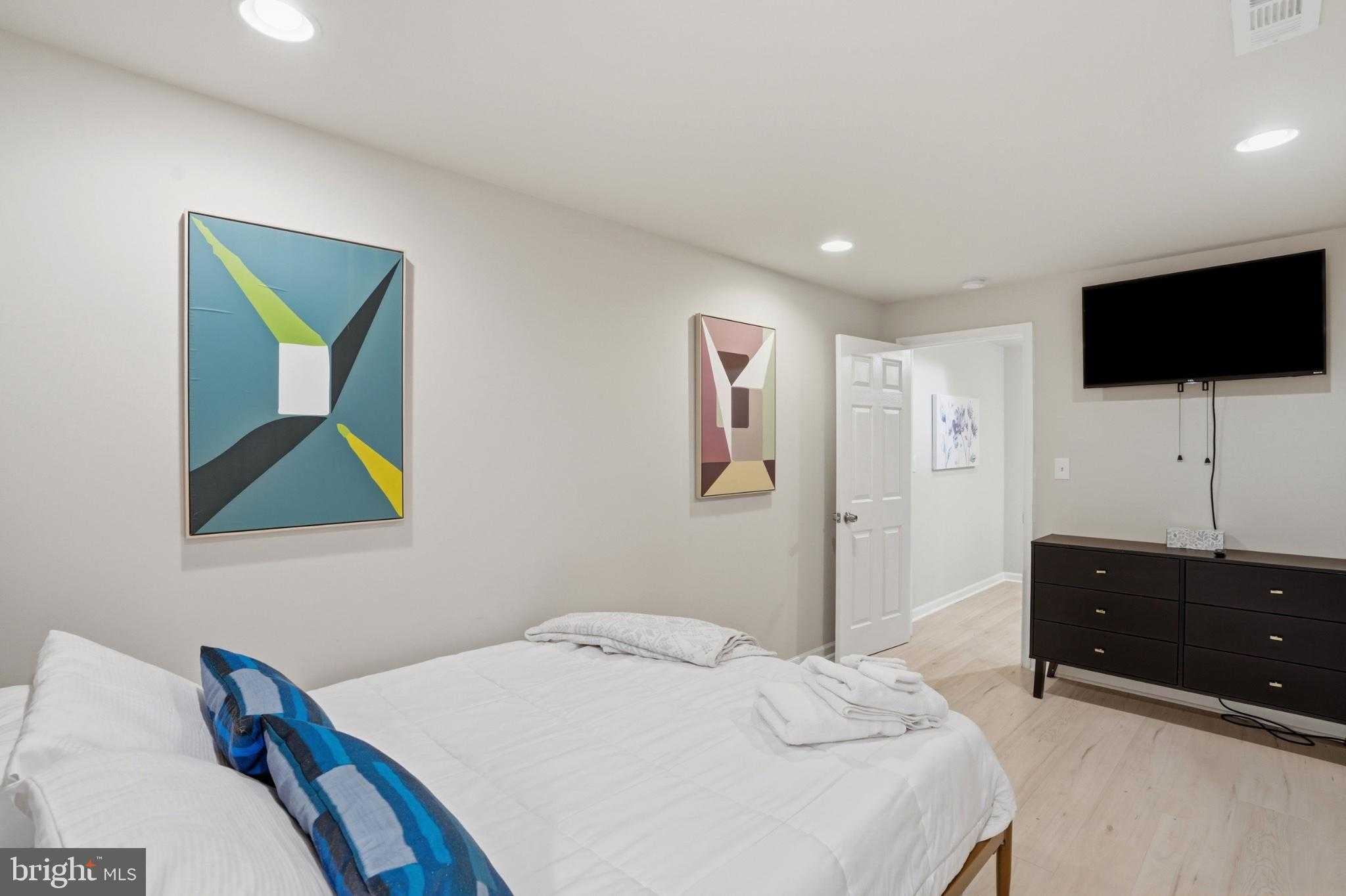 803 Hallyard CT SE photo 54