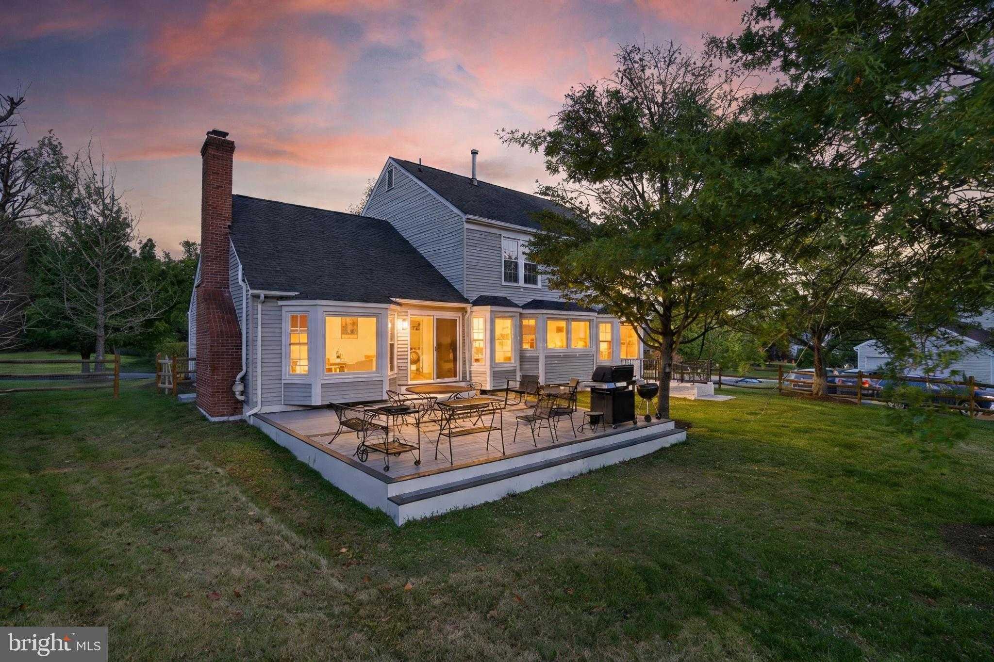 803 Hallyard CT SE photo 58