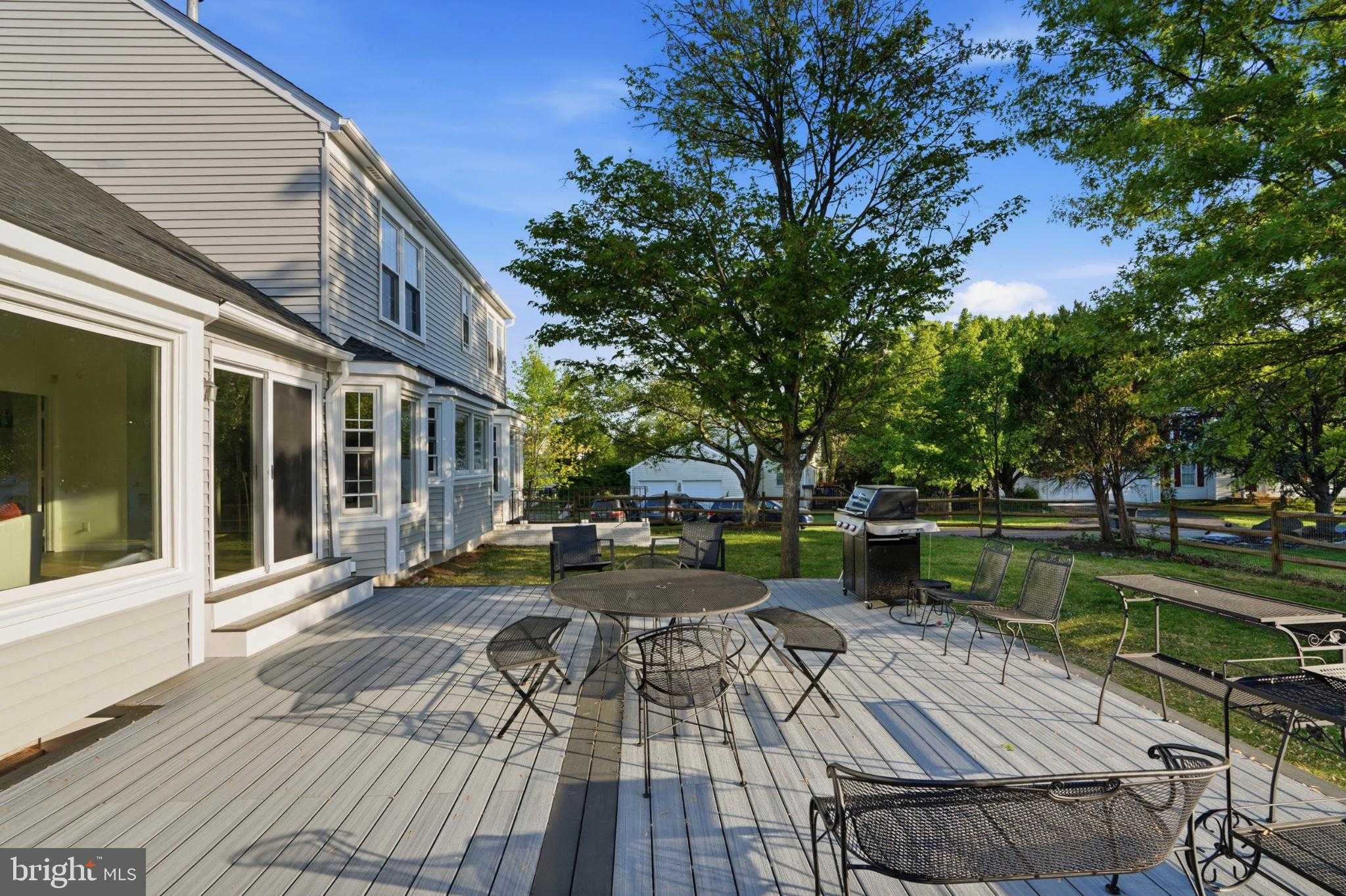 803 Hallyard CT SE photo 62