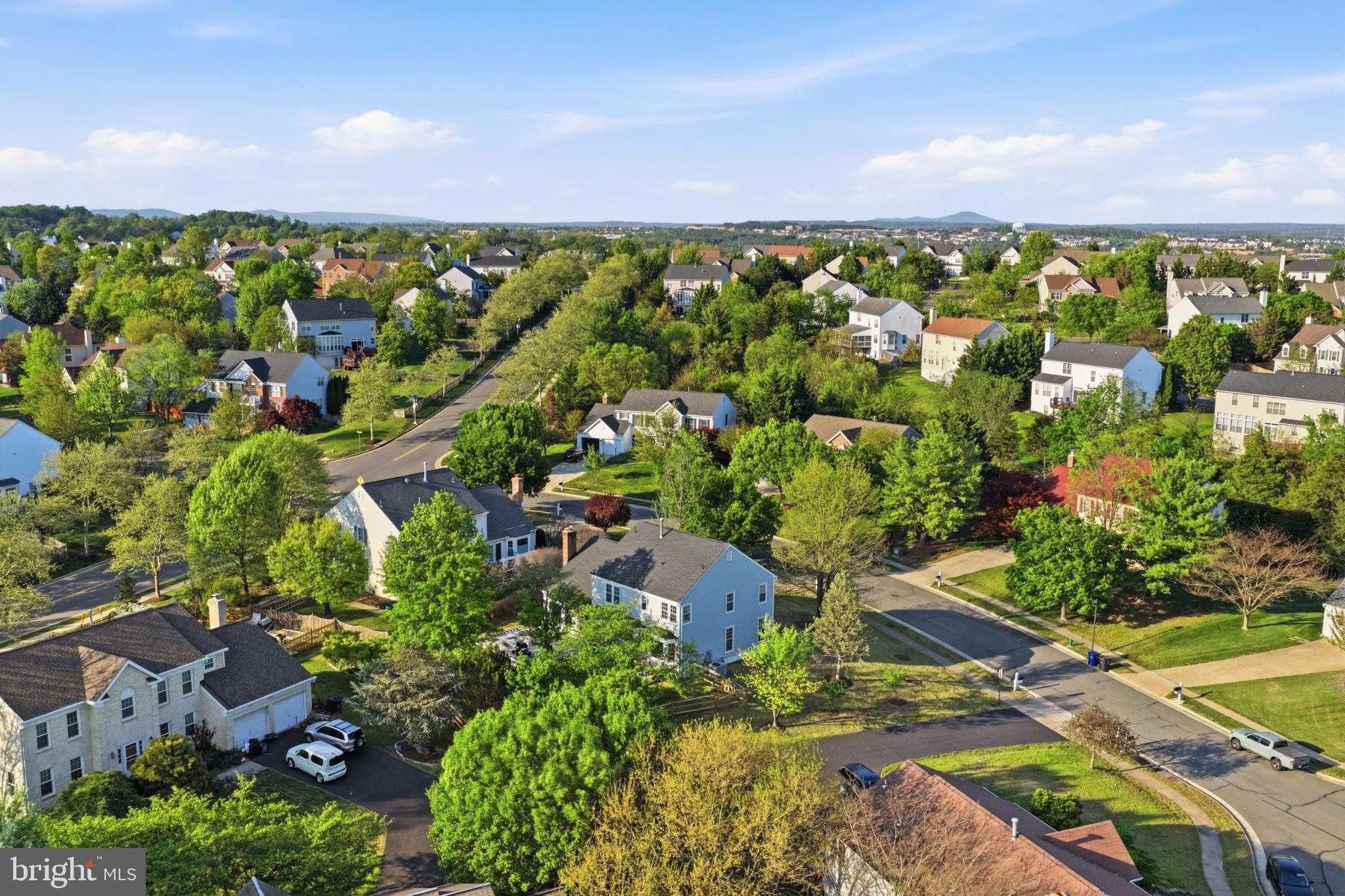 803 Hallyard CT SE photo 68