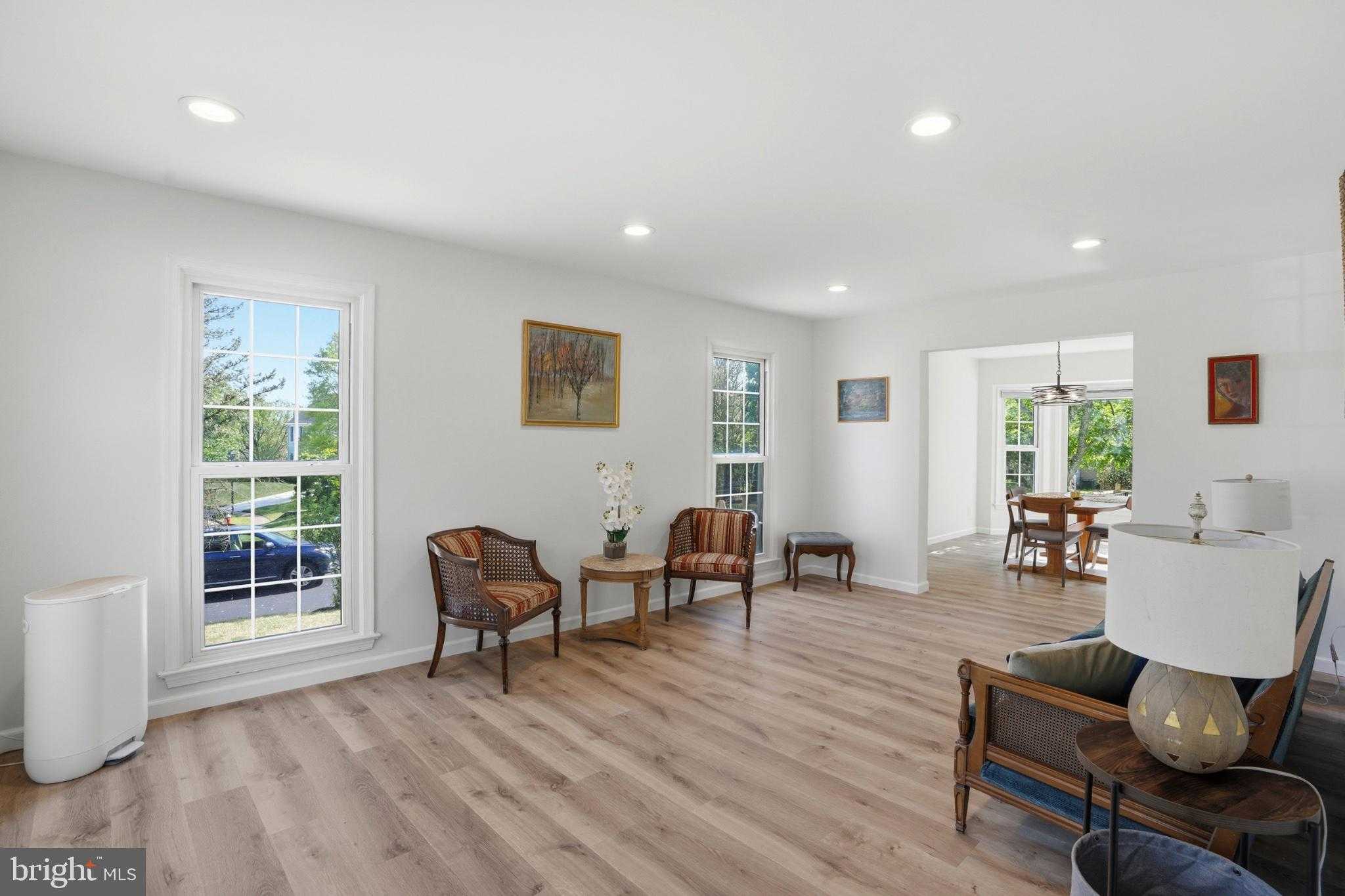 803 Hallyard CT SE photo 9