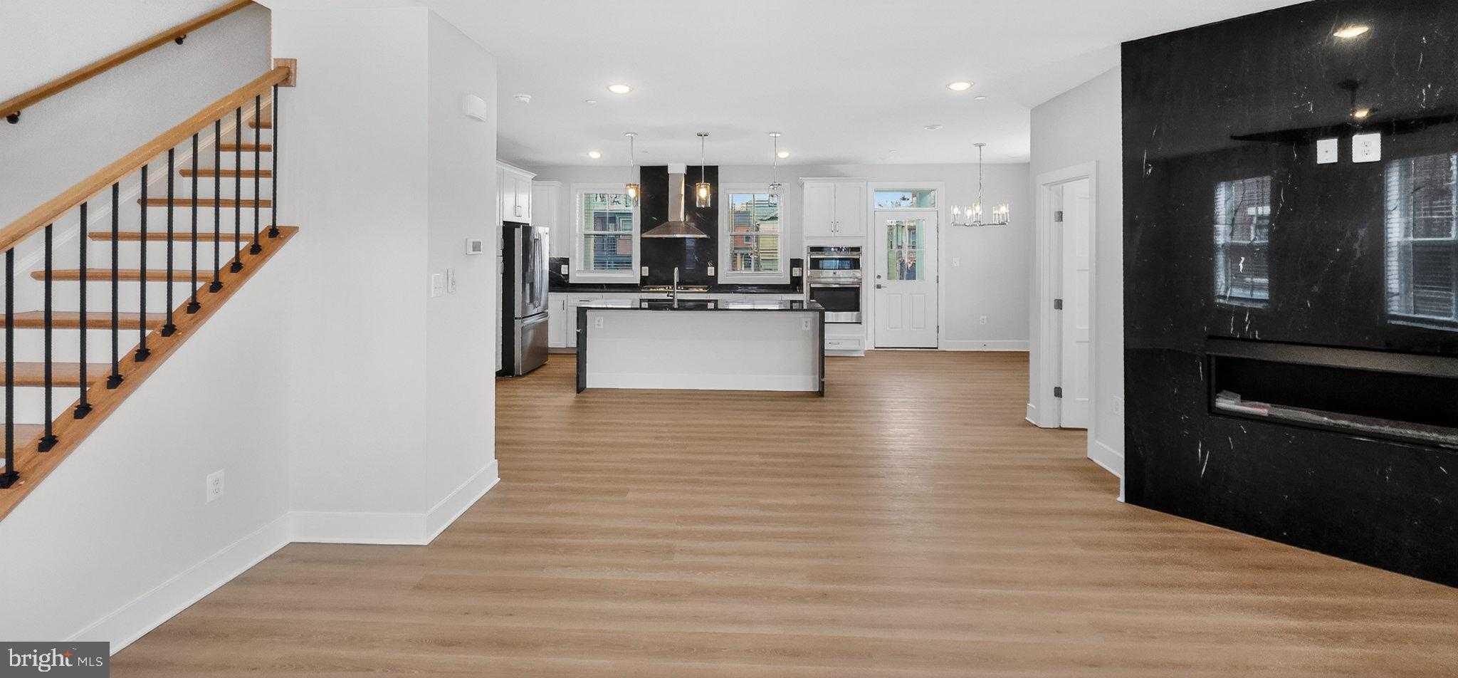 426 Chapel Aly photo 16