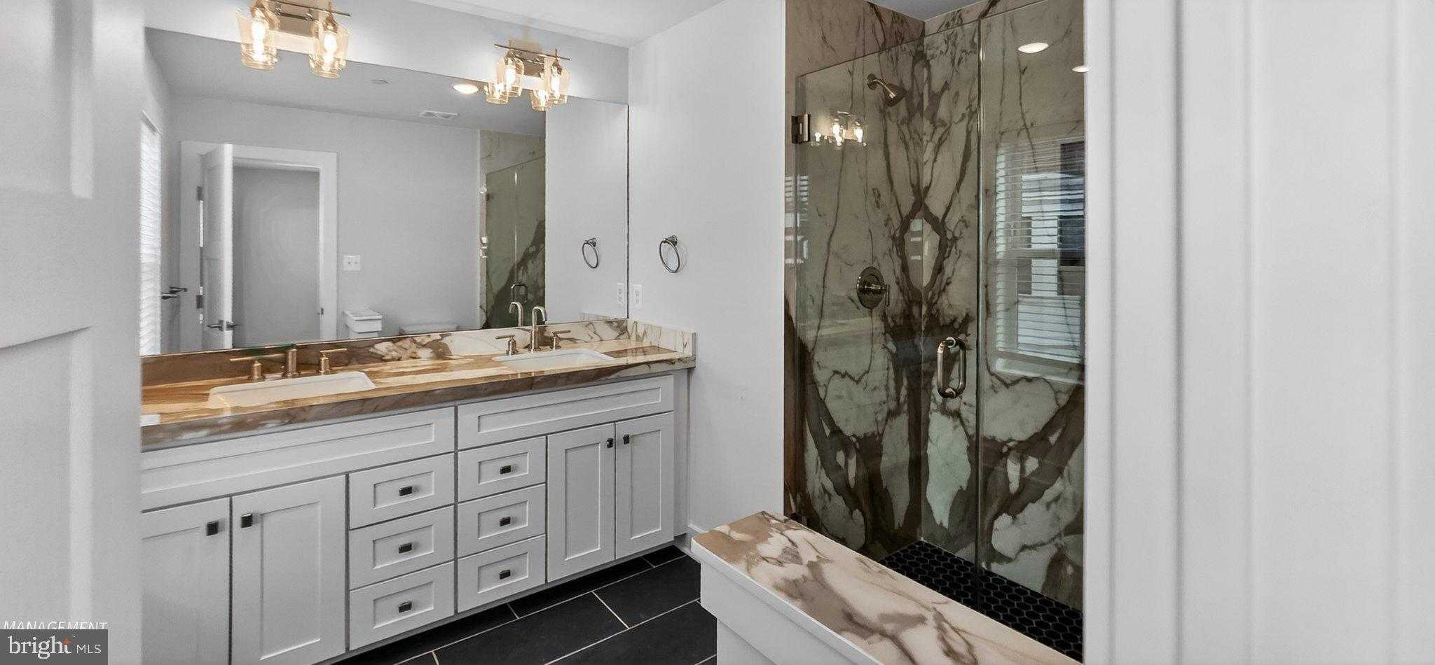 426 Chapel Aly photo 24