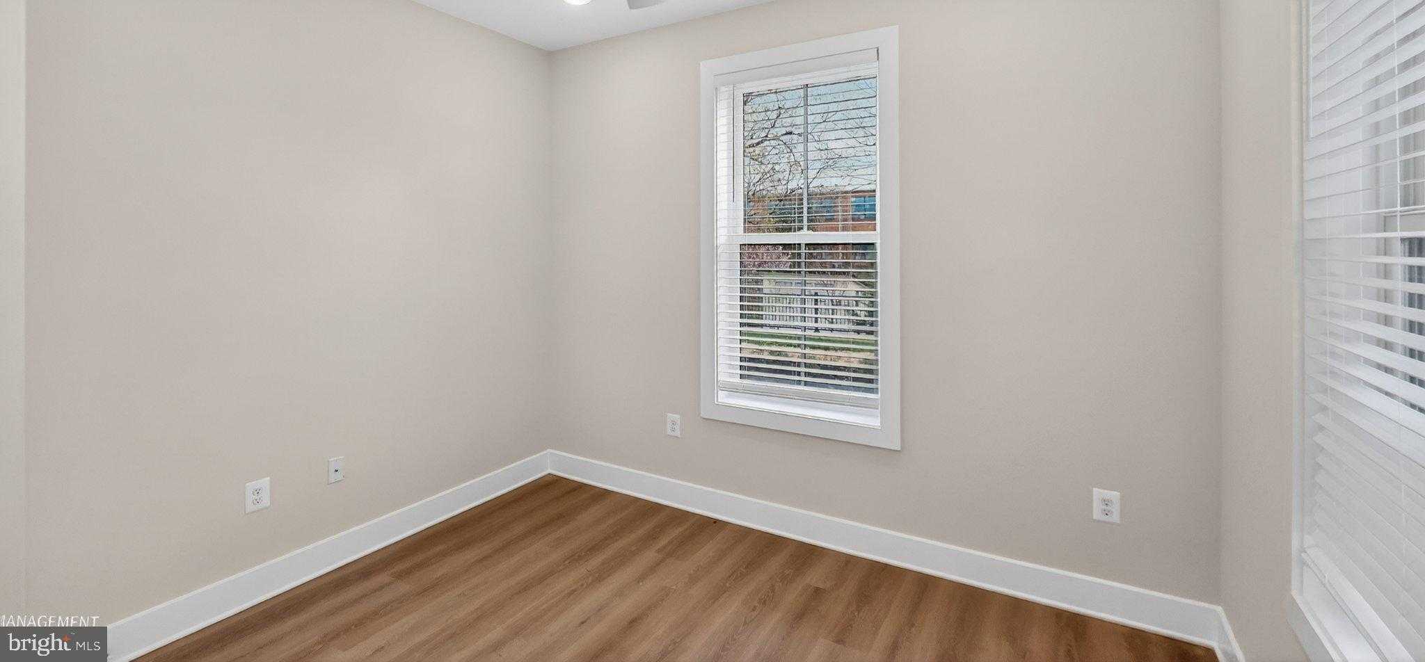 426 Chapel Aly photo 7