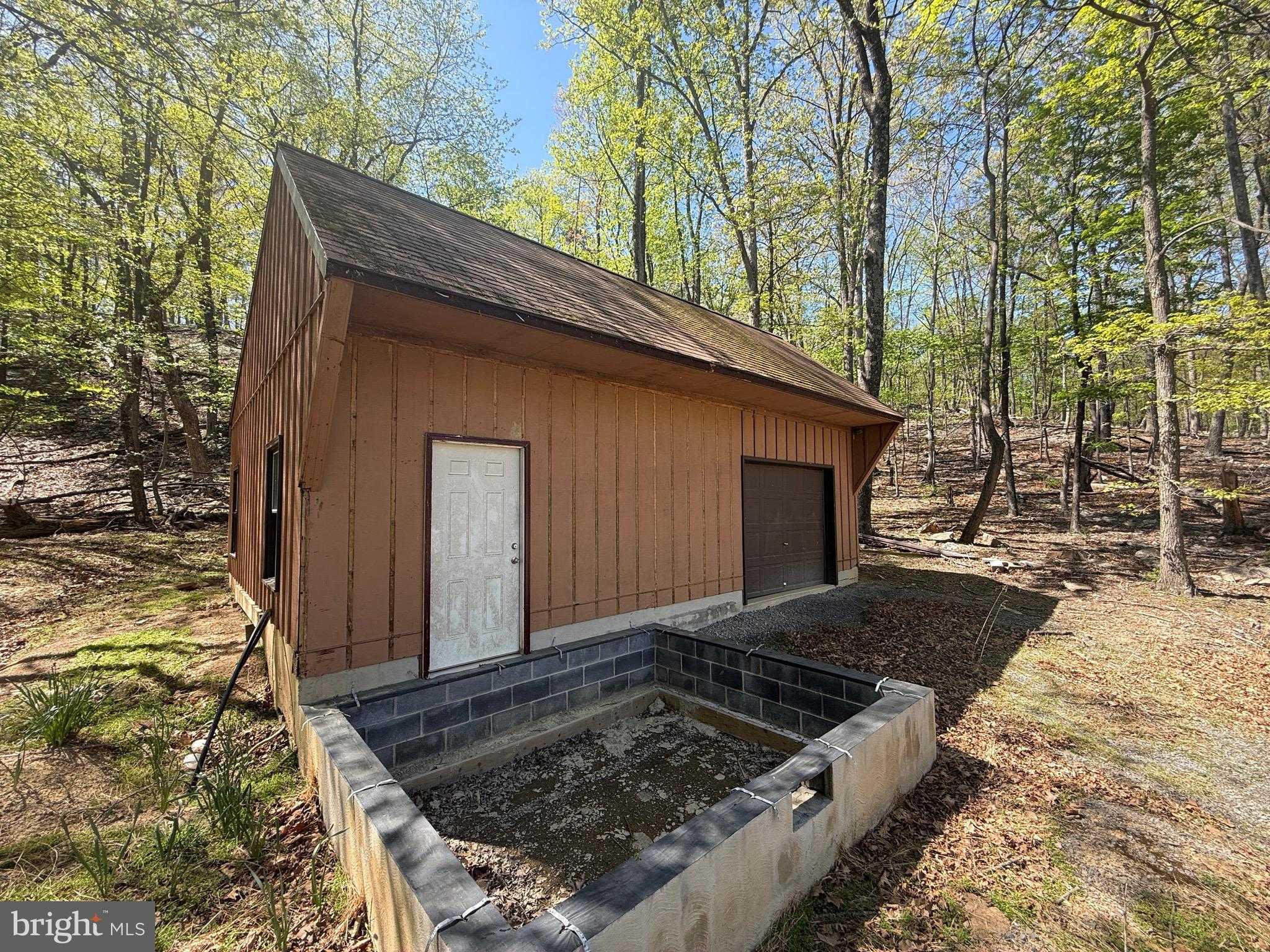 56 Leisure Ln photo 10