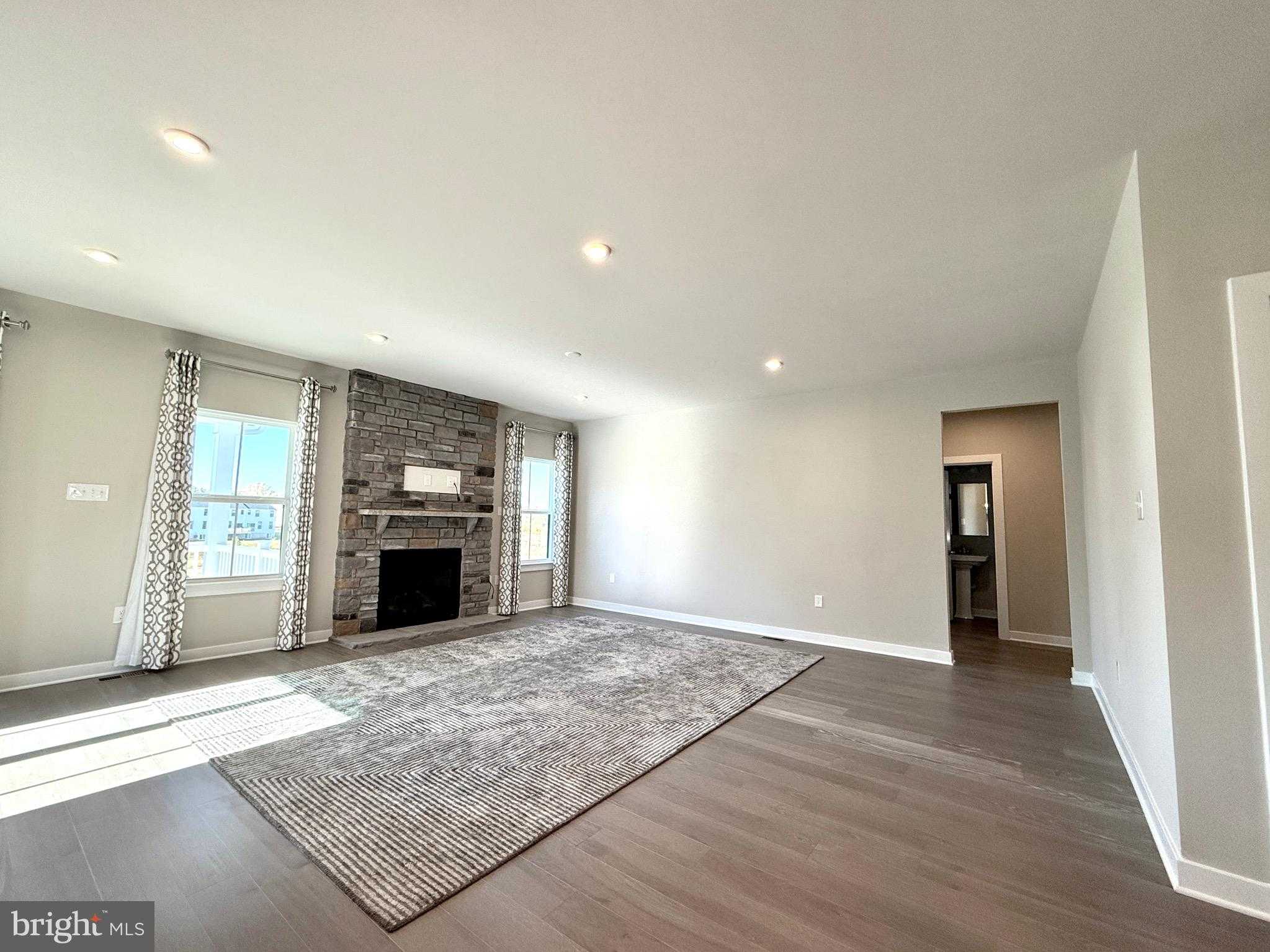 1126 Miles Ct photo 14