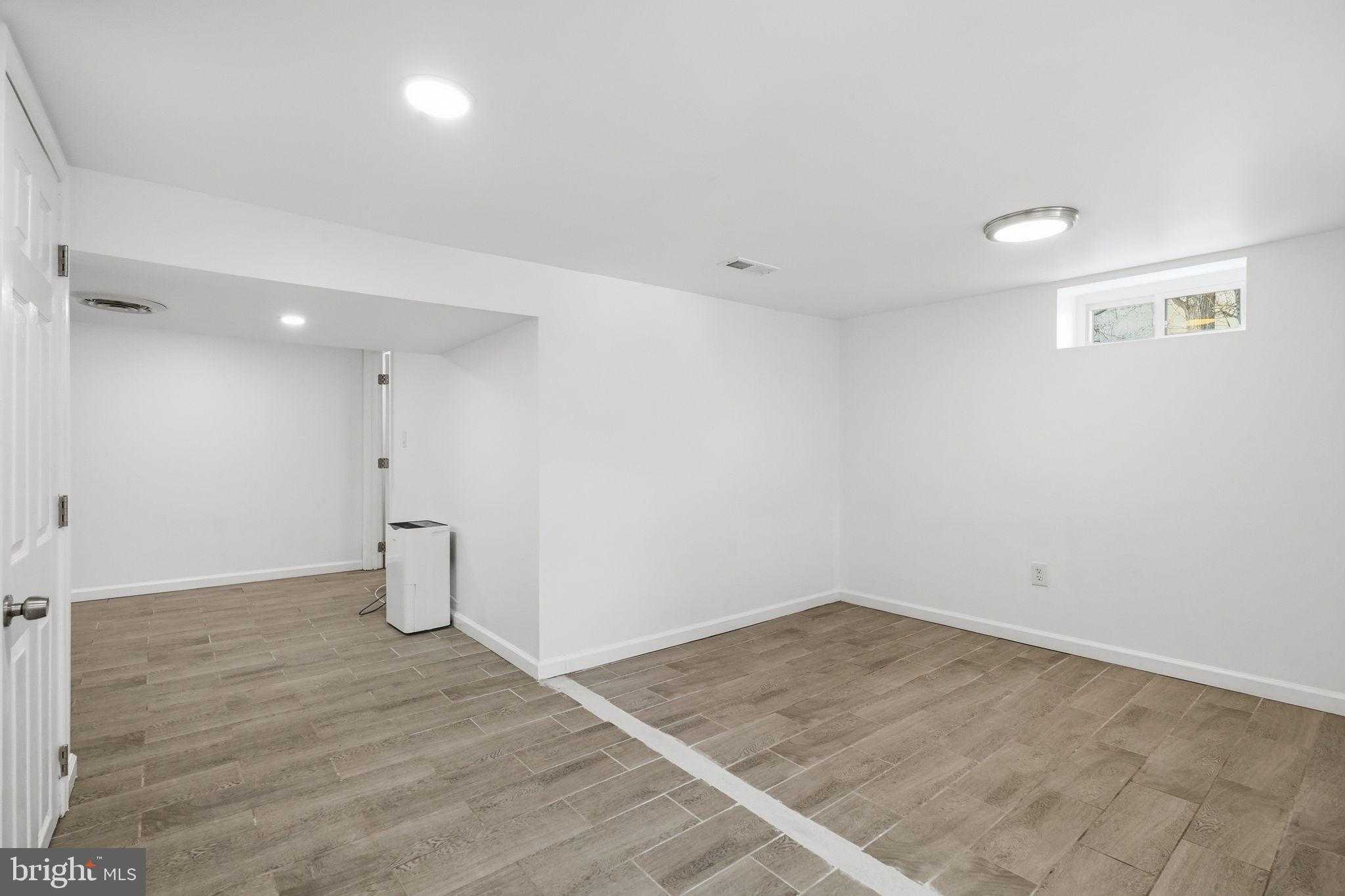 632 Durham Rd photo 26