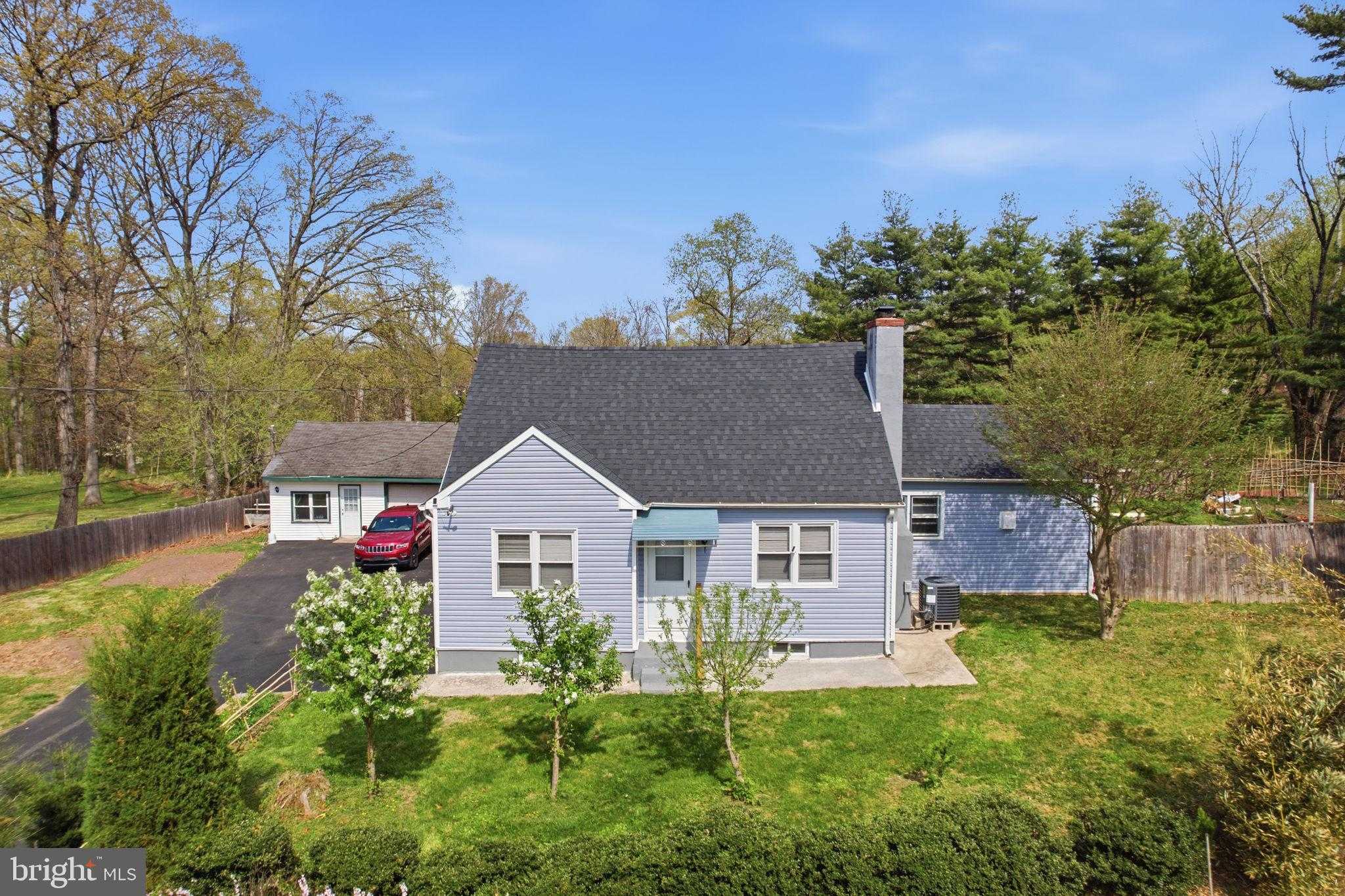 632 Durham Rd photo 38