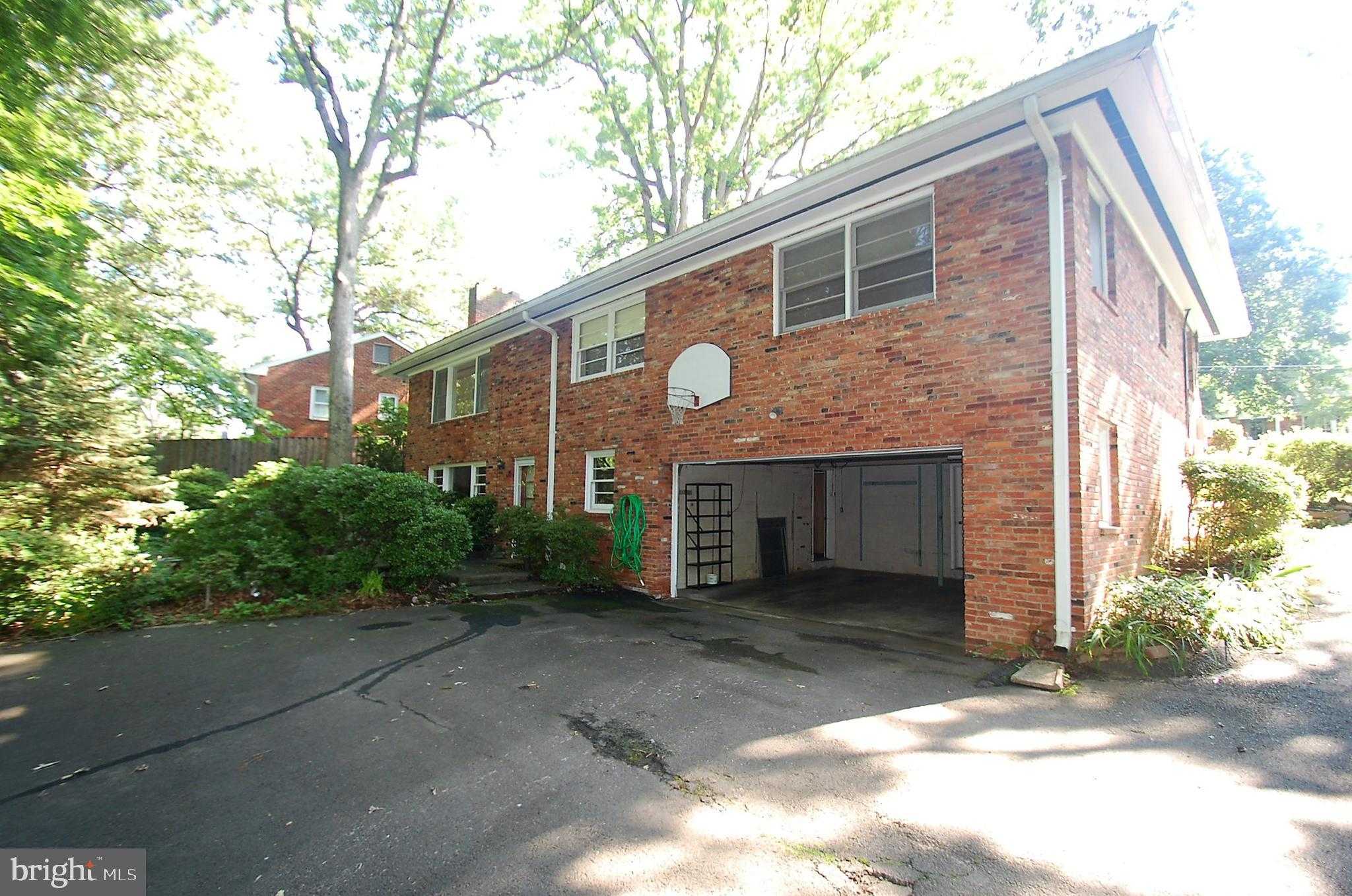 4106 N Richmond St photo 13