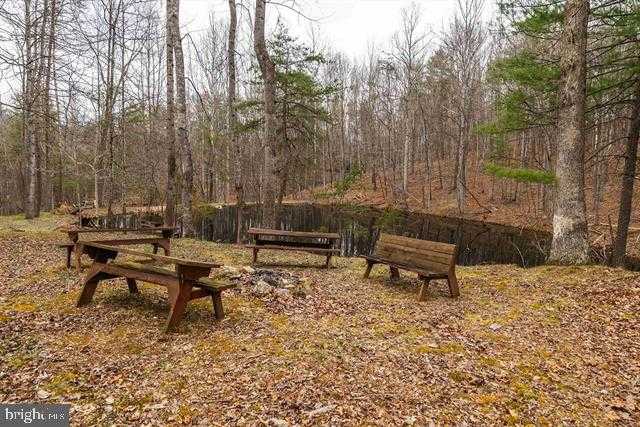 Hopkins Gap Rd photo 16