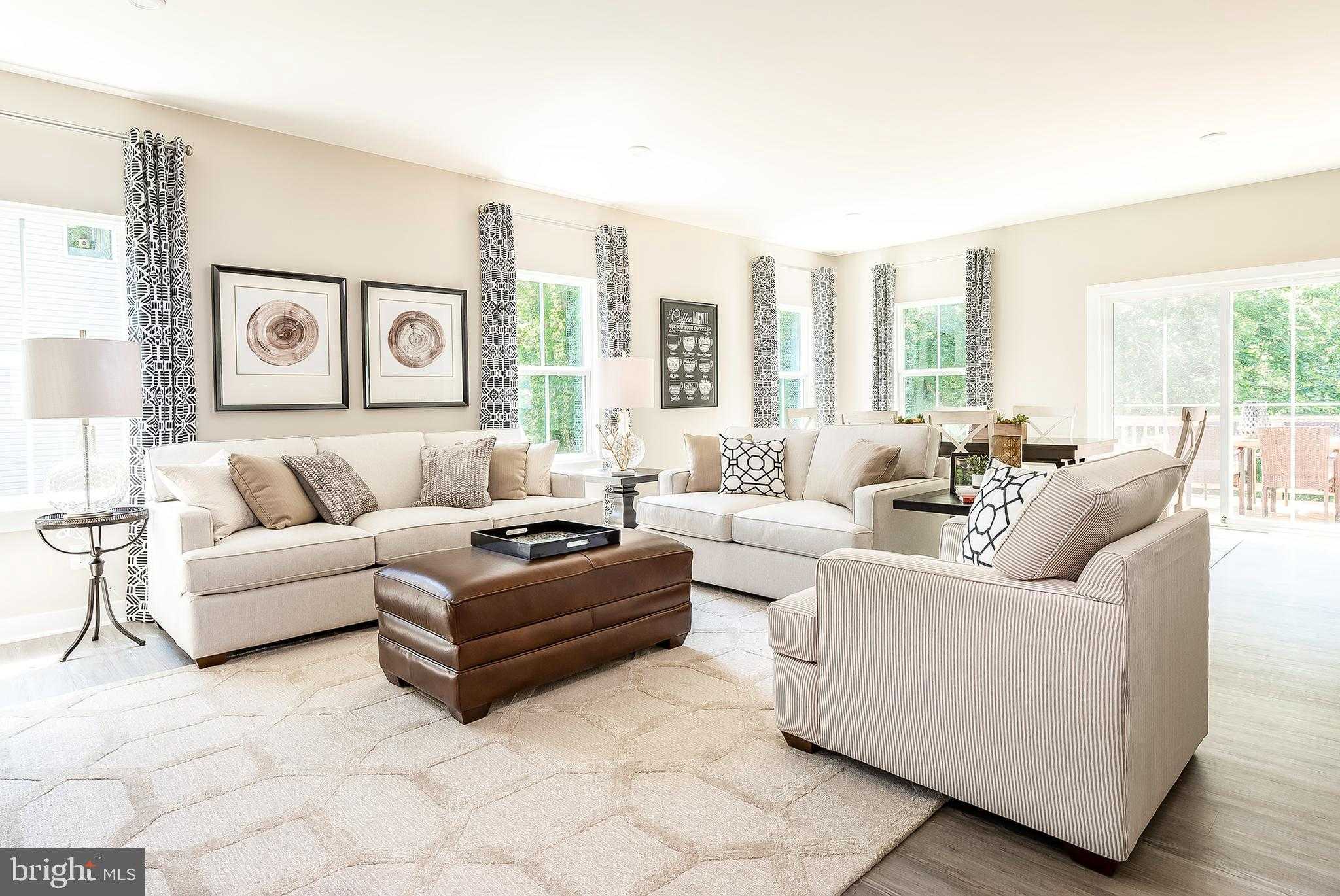 9073 Ballotade St photo 11