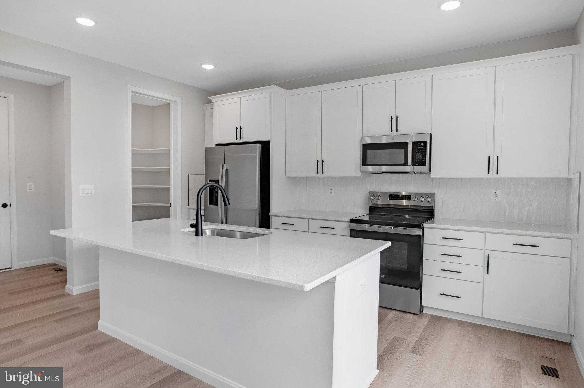 35622 Pine Needle Ln photo 13