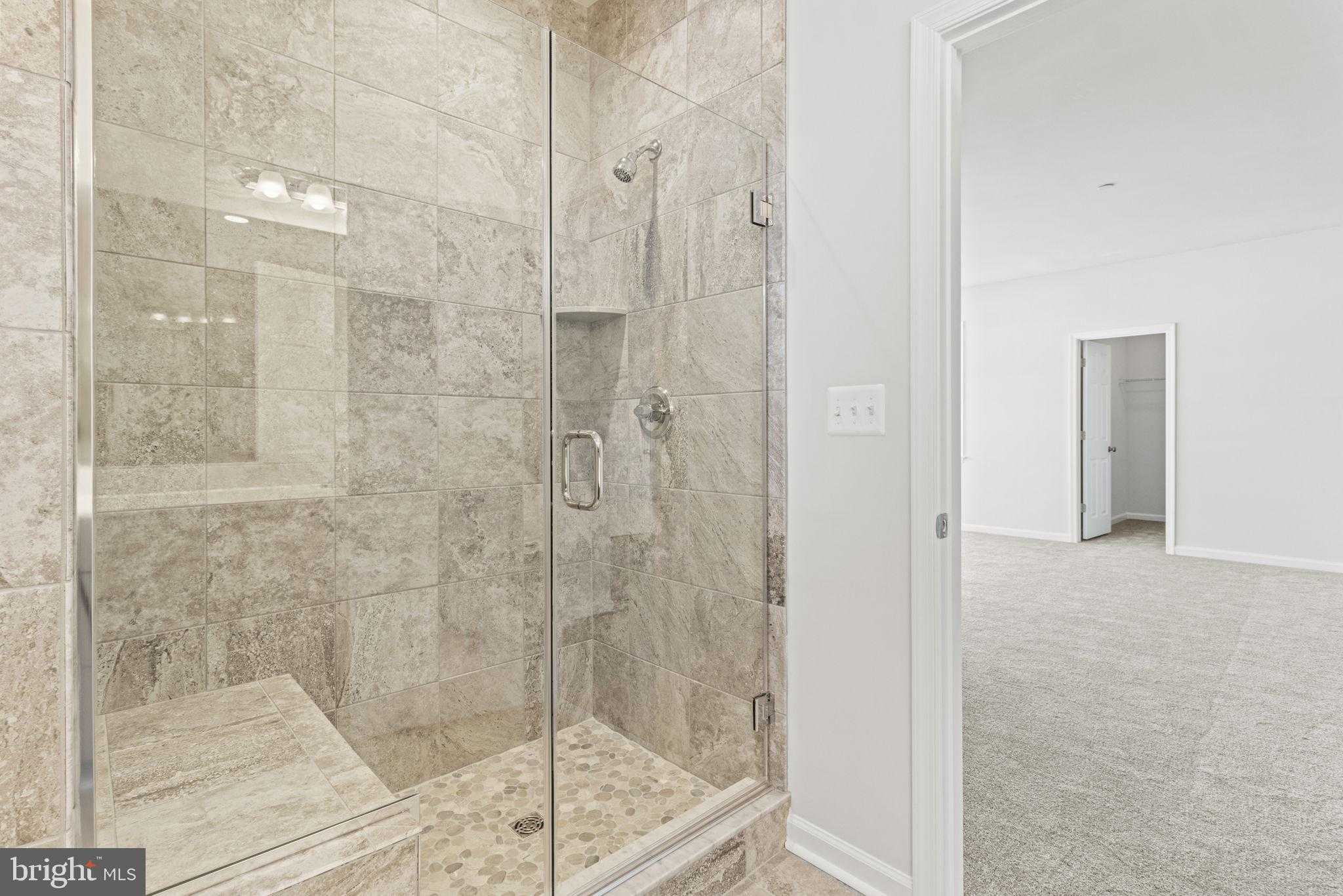 230 Silver St photo 17