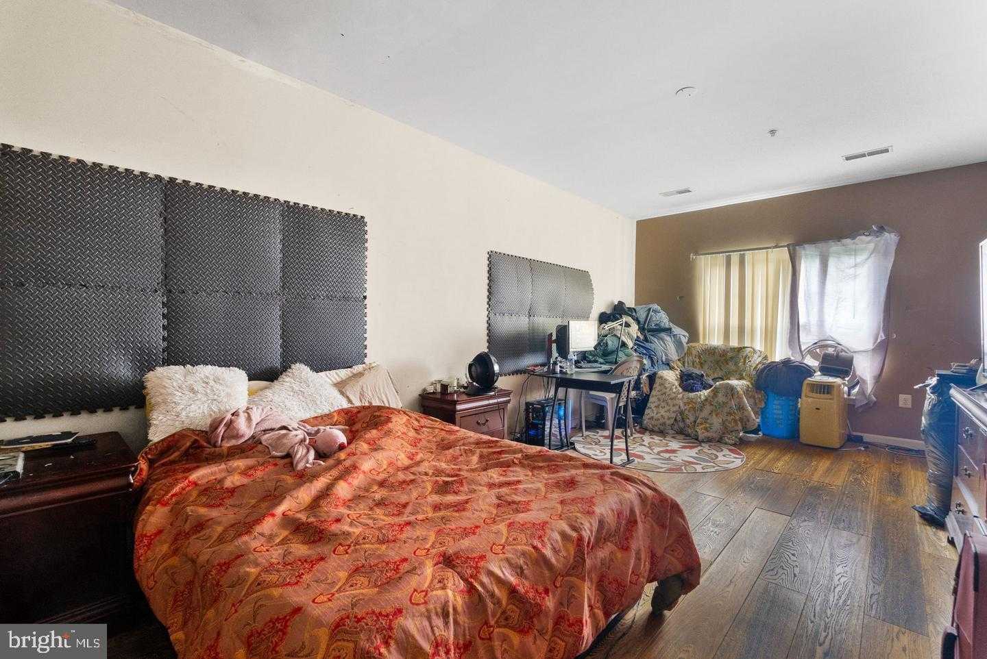 6500 Green Holly Way photo 2