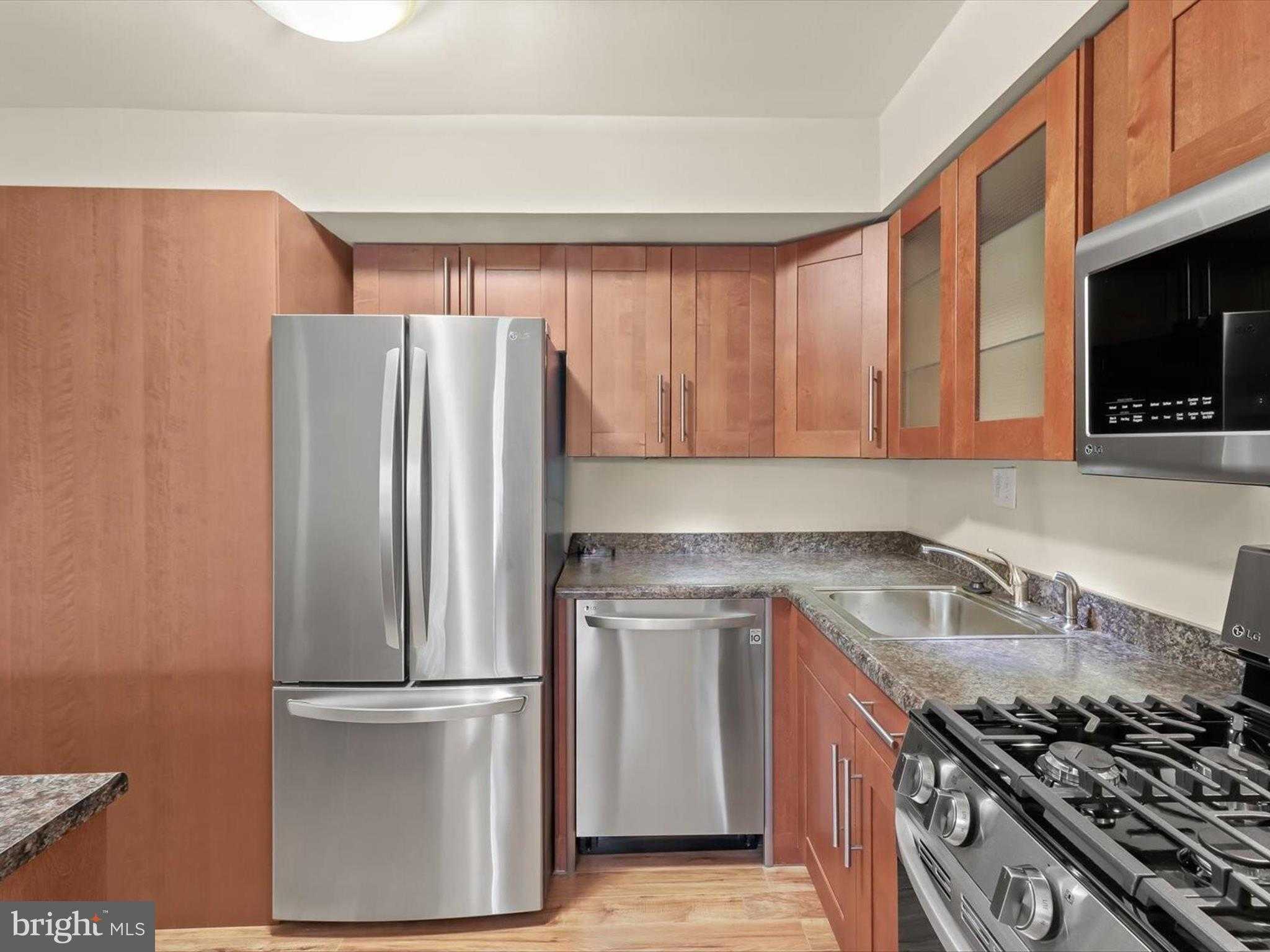 7 Windblown CT Unit 201 photo 2