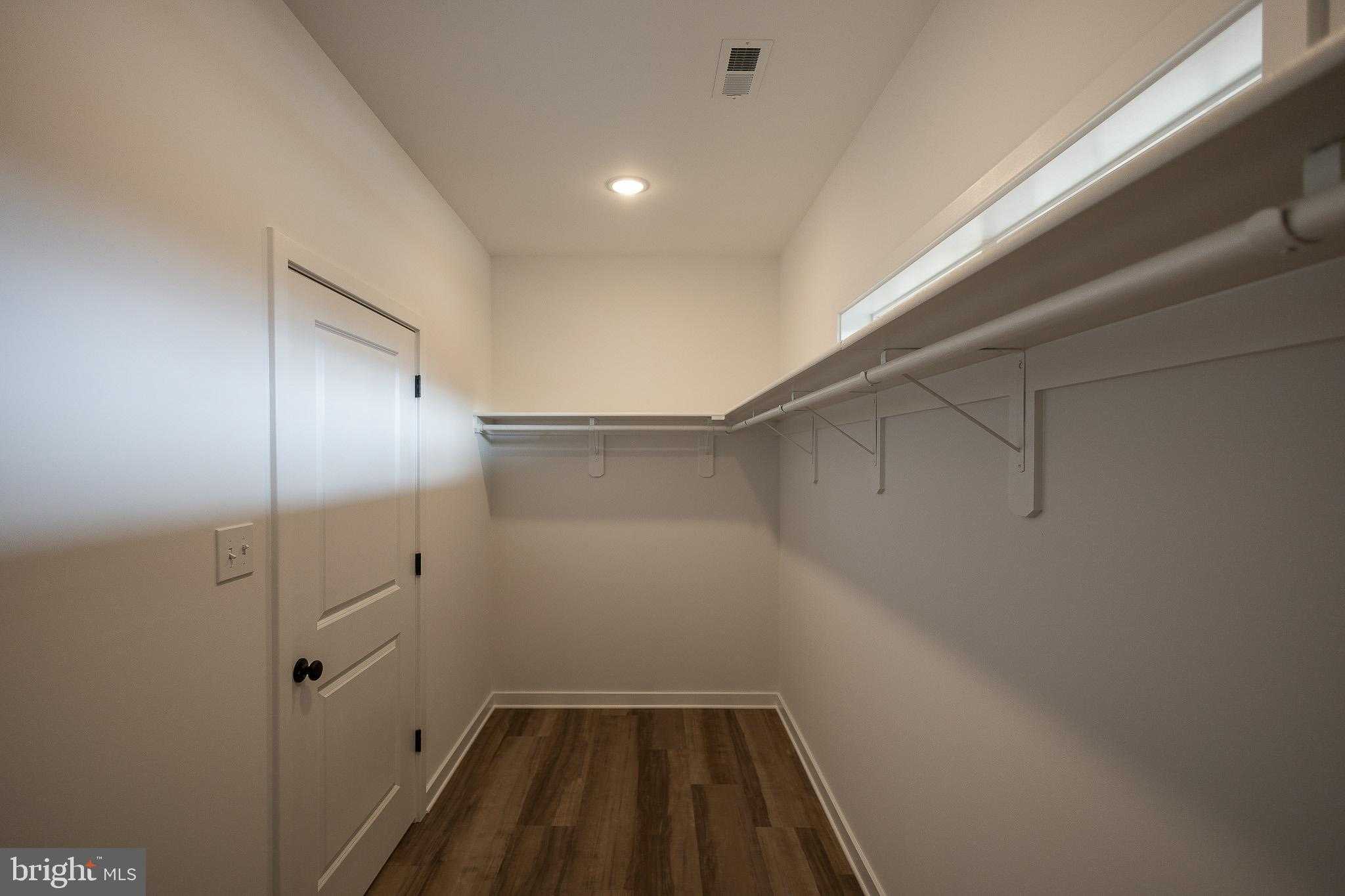 79 Haskell Dr photo 31