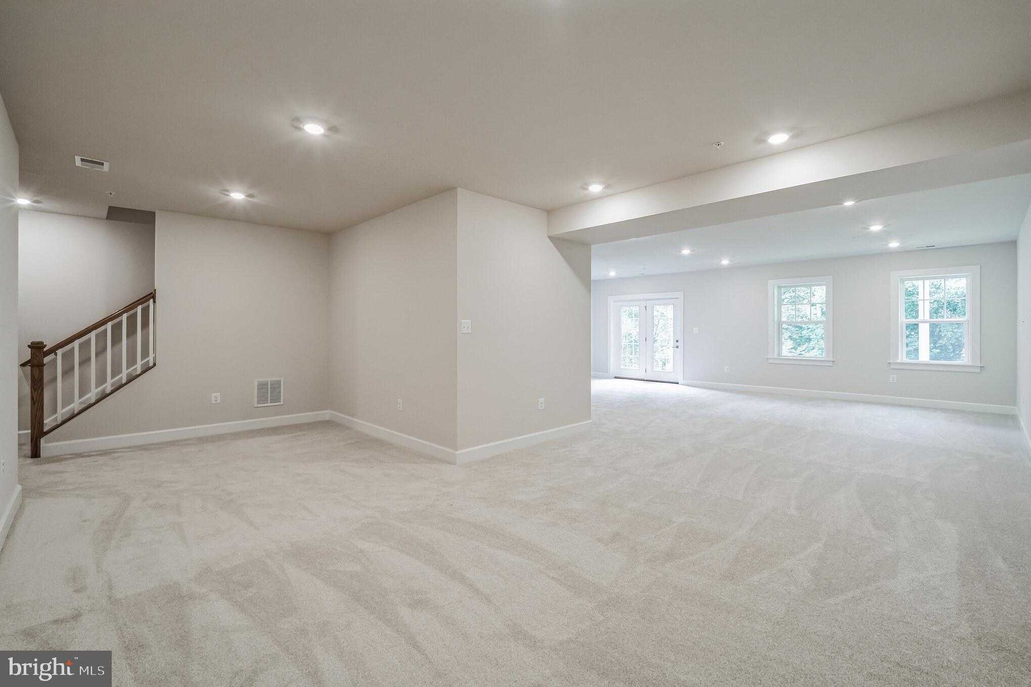 120 Bridget Pl photo 20