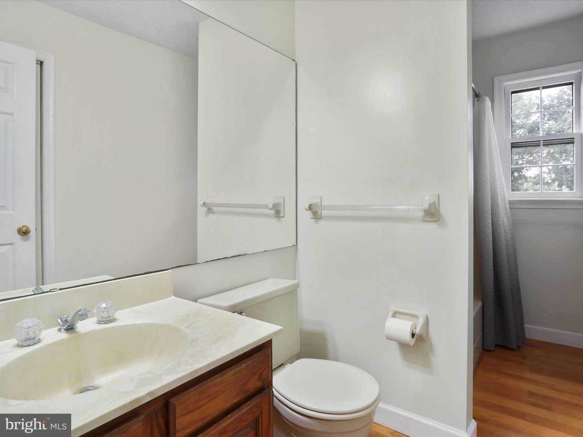 752 Enchanted Pl photo 27