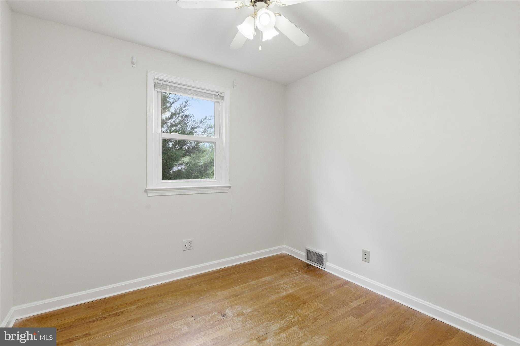 3150 Green Meadows Dr photo 18