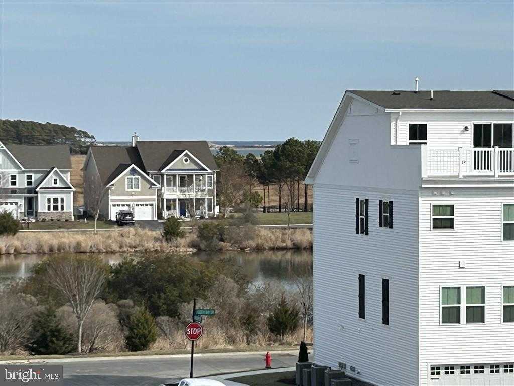 12433 Coastal Marsh Dr photo 3