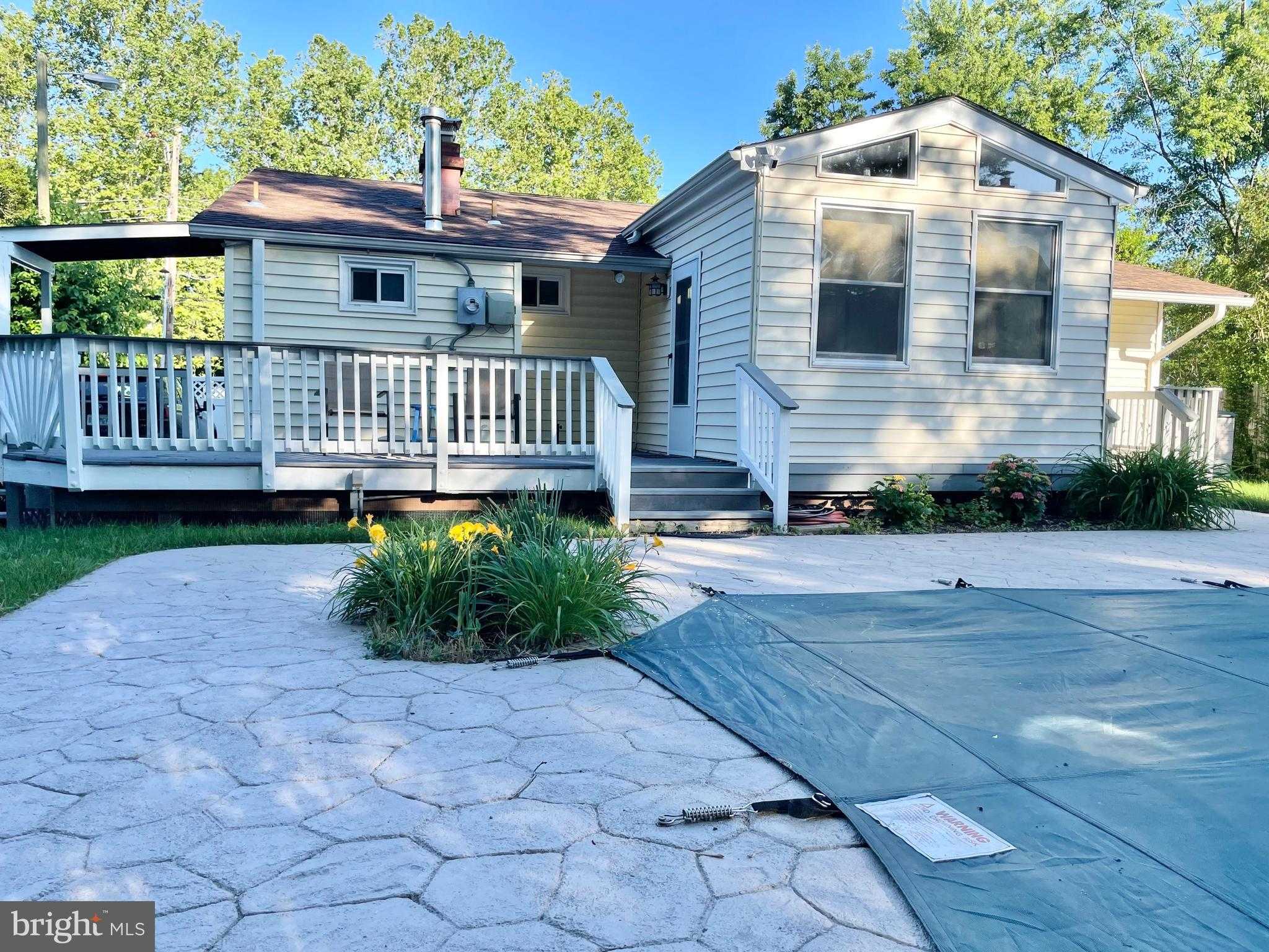 13525 Wood St photo 4