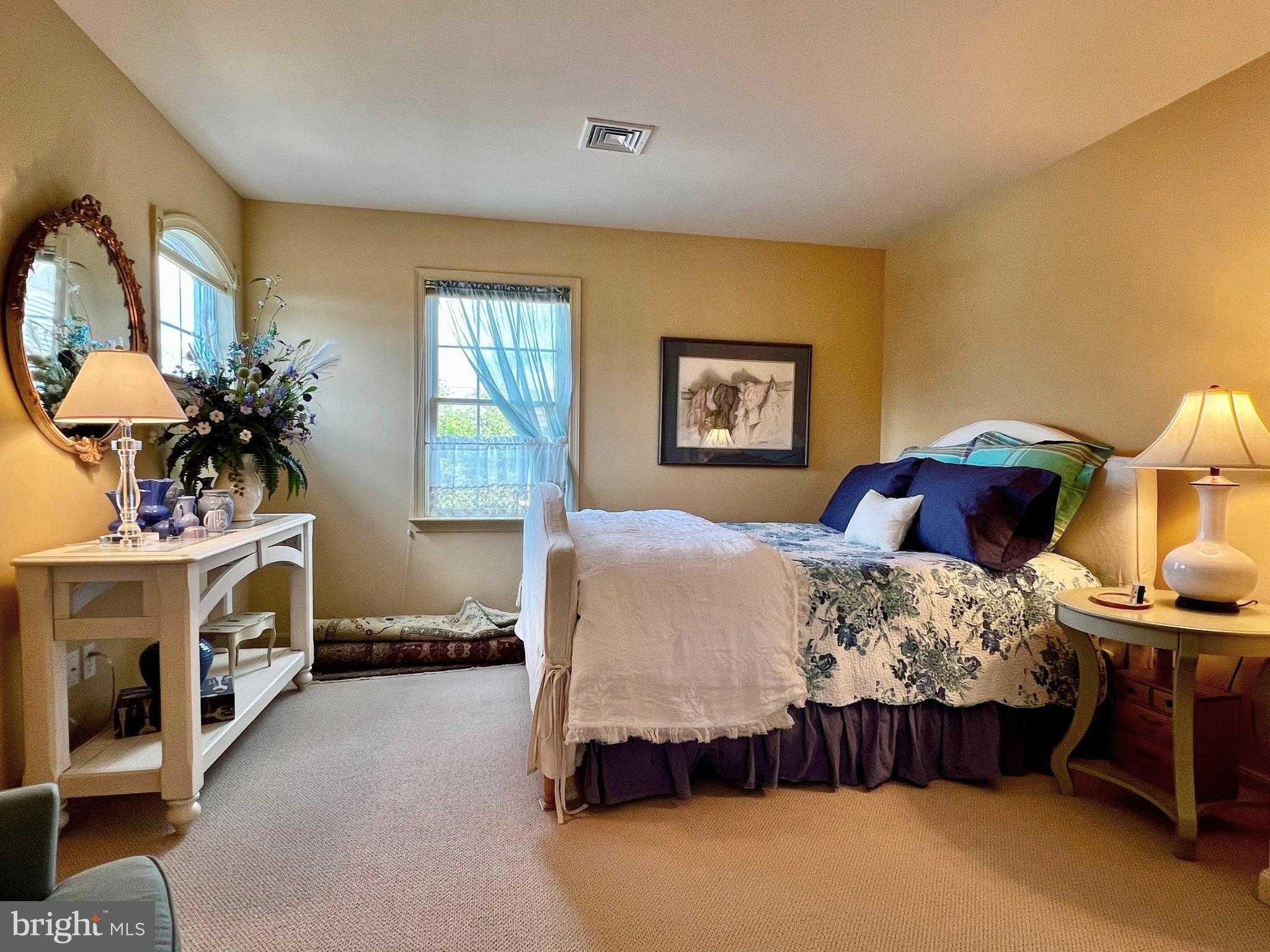 844 Victoria Ln photo 70