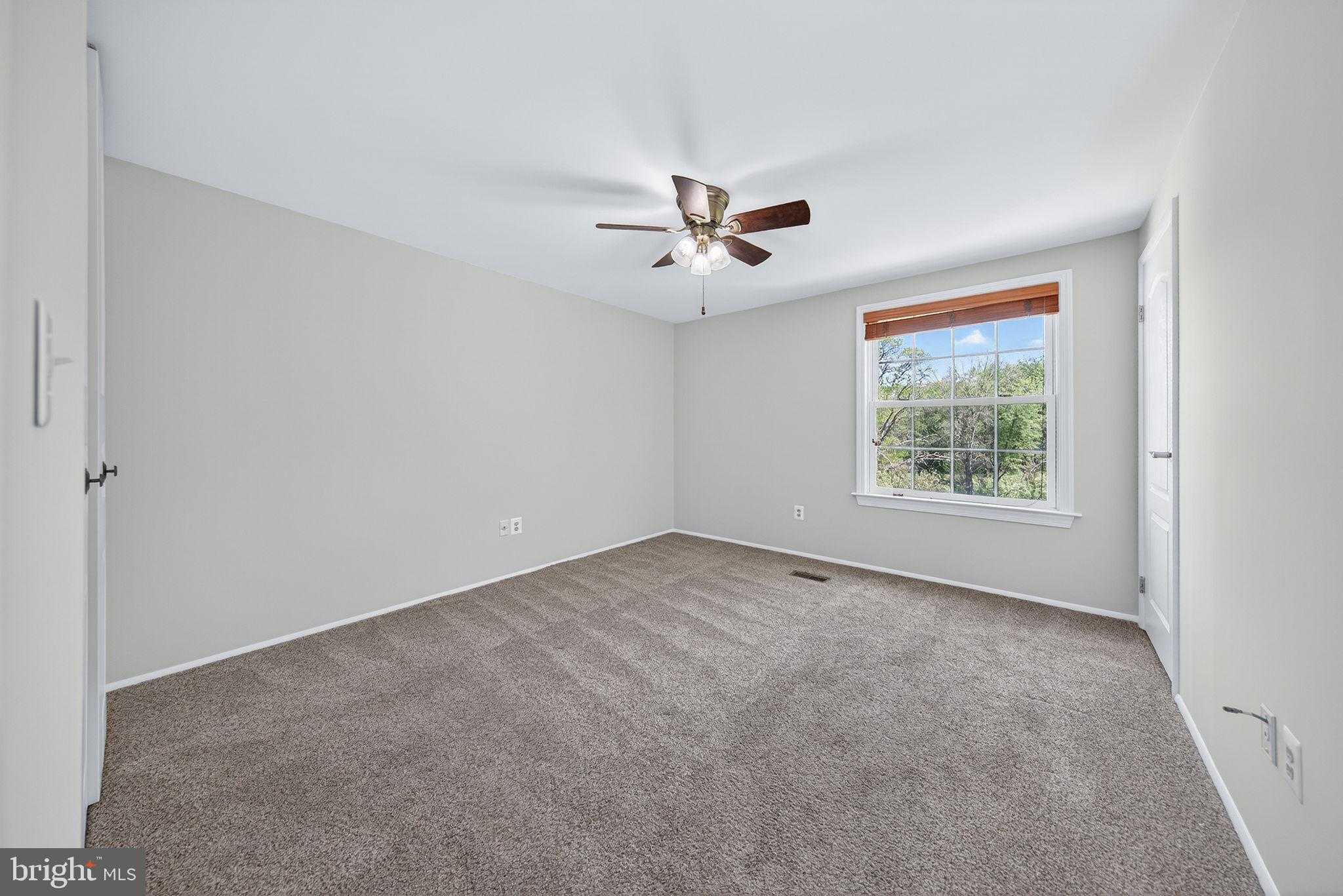 10037 Cobbler View Dr photo 23