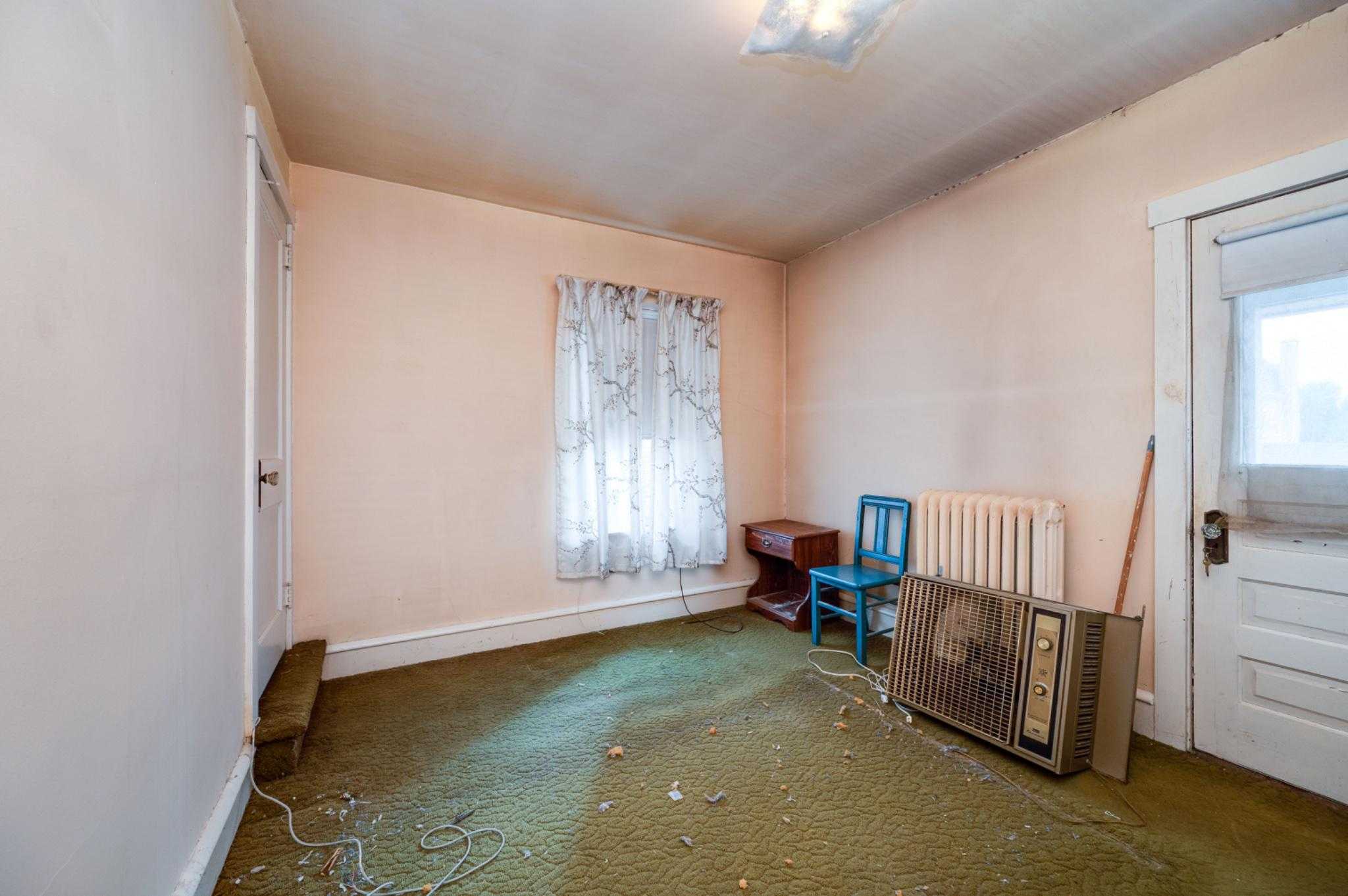 42 Crestmont St photo 19