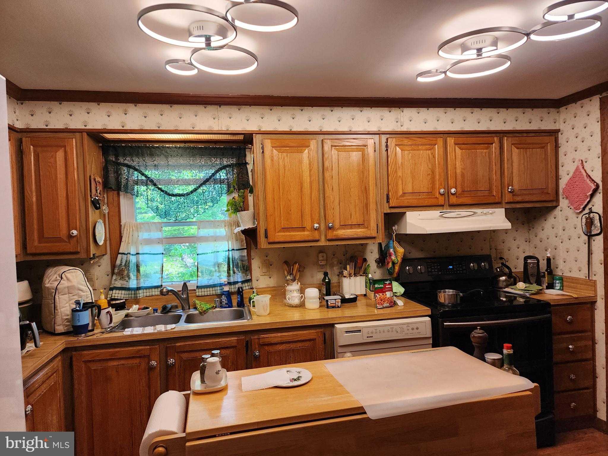 26403 Fielding Rd photo 6